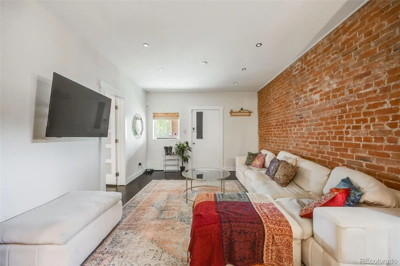 03102026221519 1600 7