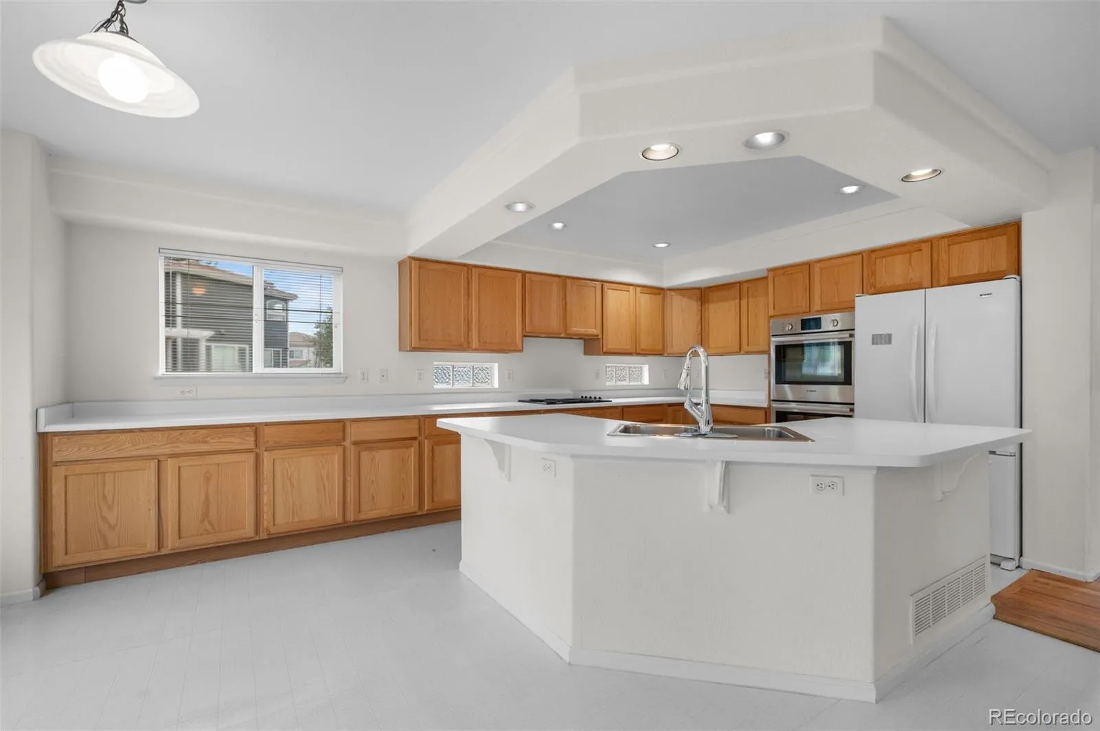 20331 E 47th Place Denver CO 80249 MLS #REC7328990 05012026172933 1600 17