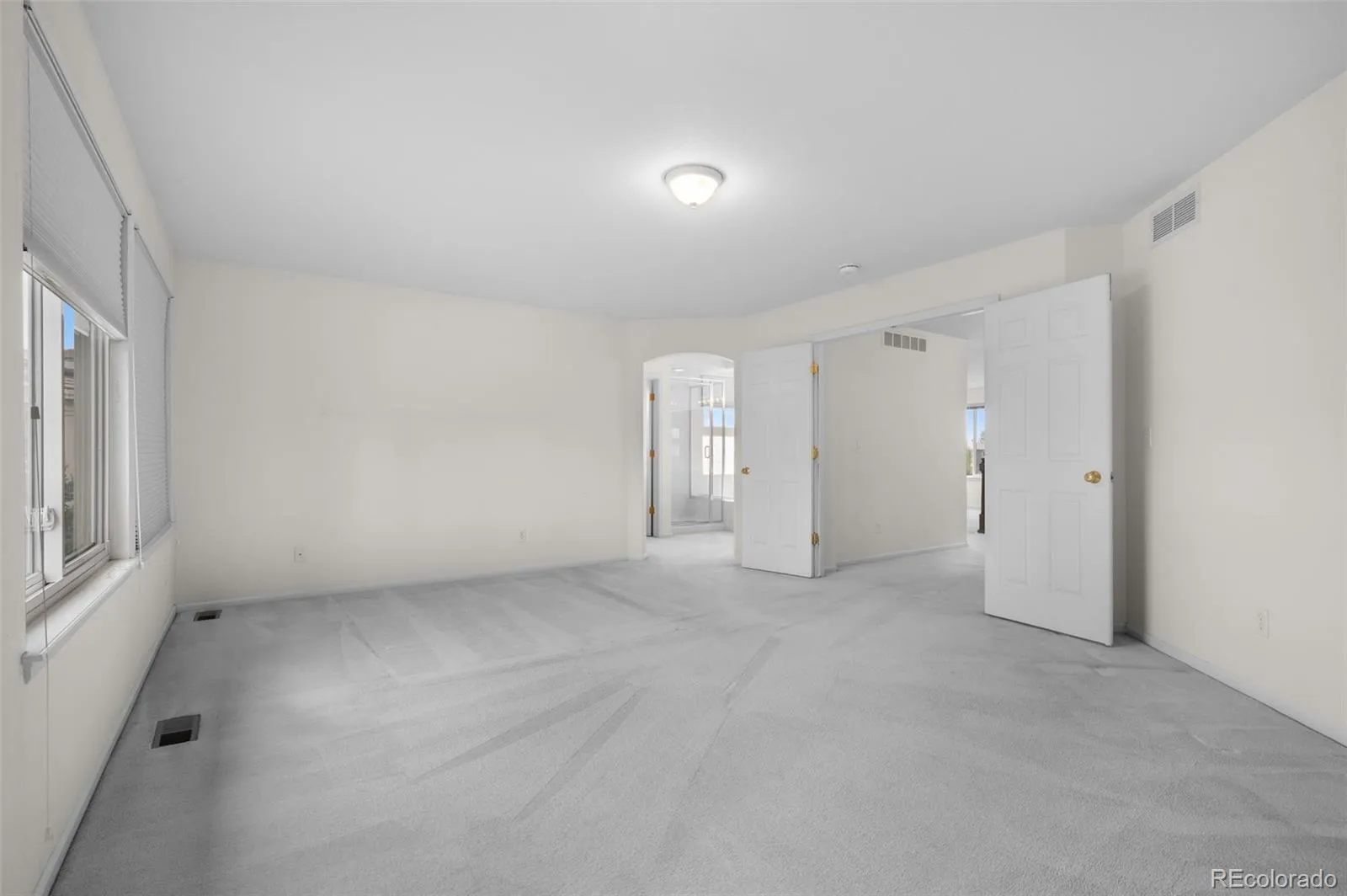 20331 E 47th Place Denver CO 80249 MLS #REC7328990 05012026172933 1600 21