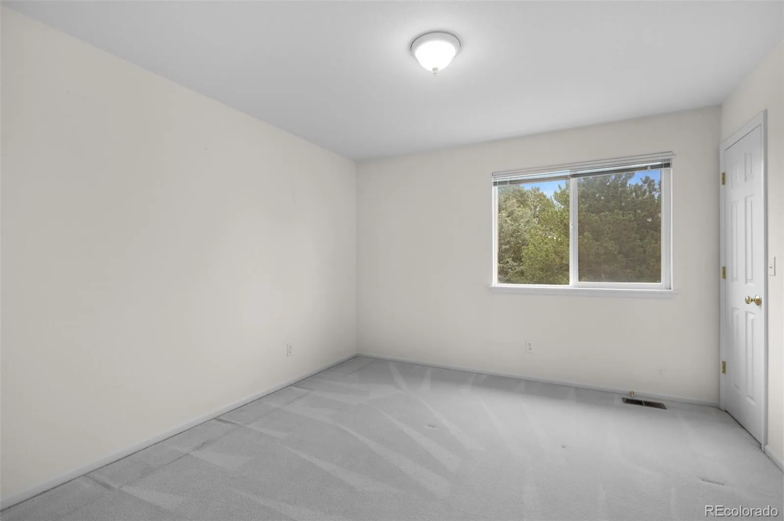 20331 E 47th Place Denver CO 80249 MLS #REC7328990 05012026172933 1600 28