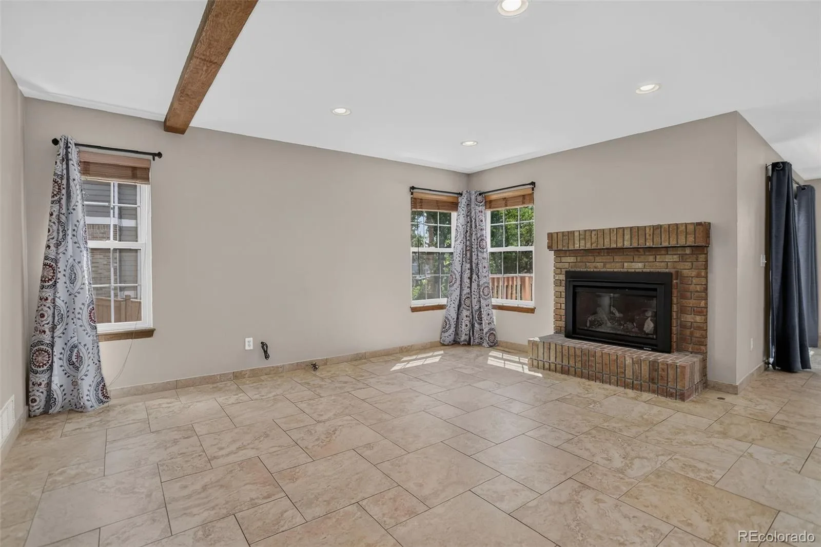 16544 E Dorado Avenue Centennial CO 80015 MLS #REC7329658 07092026155058 1600 16