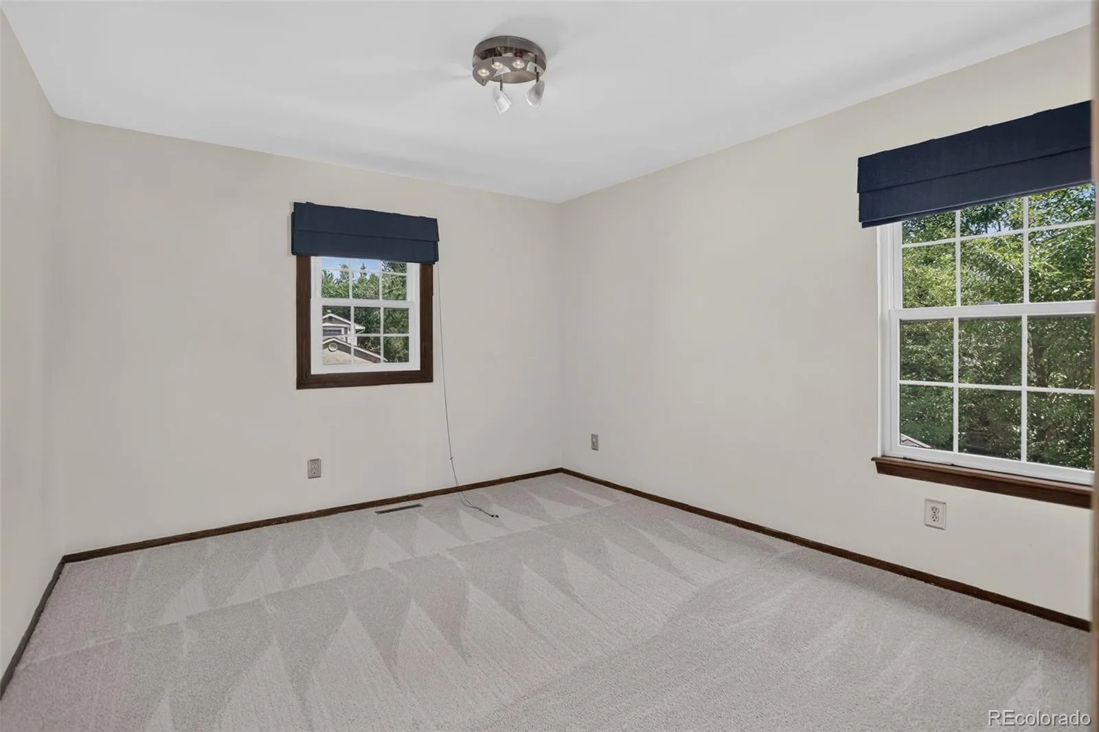 16544 E Dorado Avenue Centennial CO 80015 MLS #REC7329658 07092026155058 1600 28