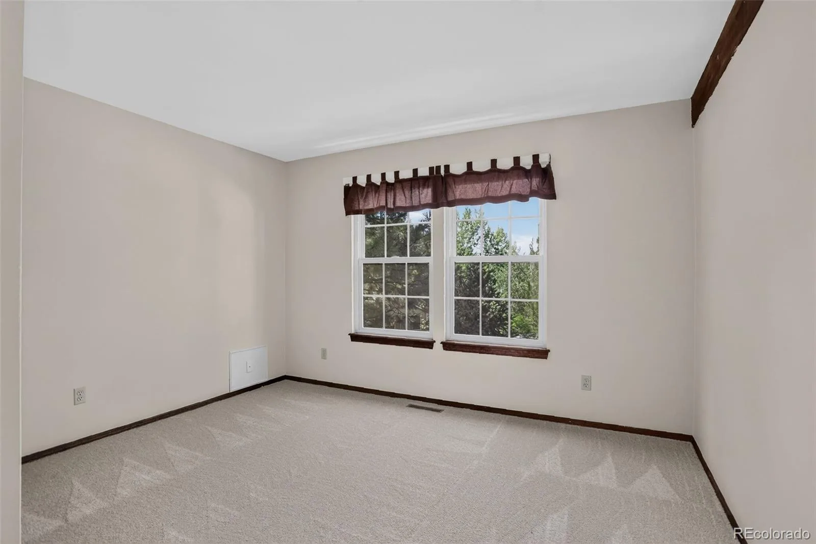 16544 E Dorado Avenue Centennial CO 80015 MLS #REC7329658 07092026155058 1600 33