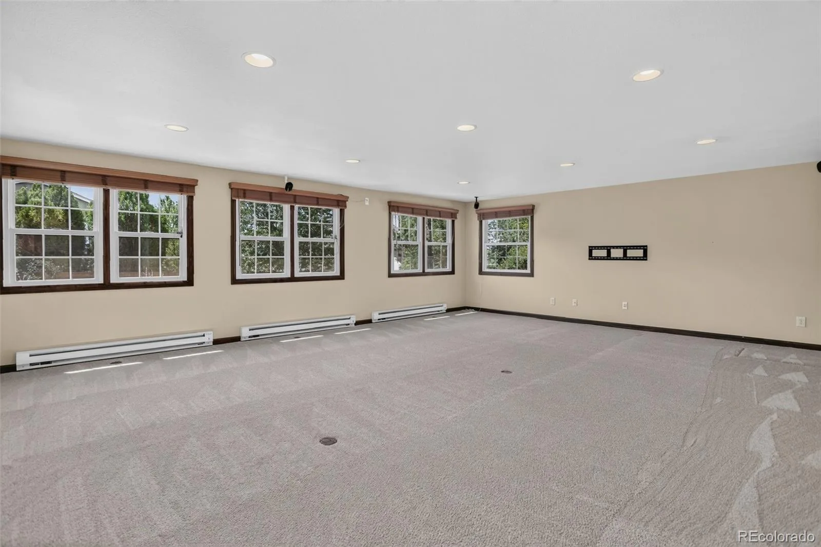 16544 E Dorado Avenue Centennial CO 80015 MLS #REC7329658 07092026155058 1600 39