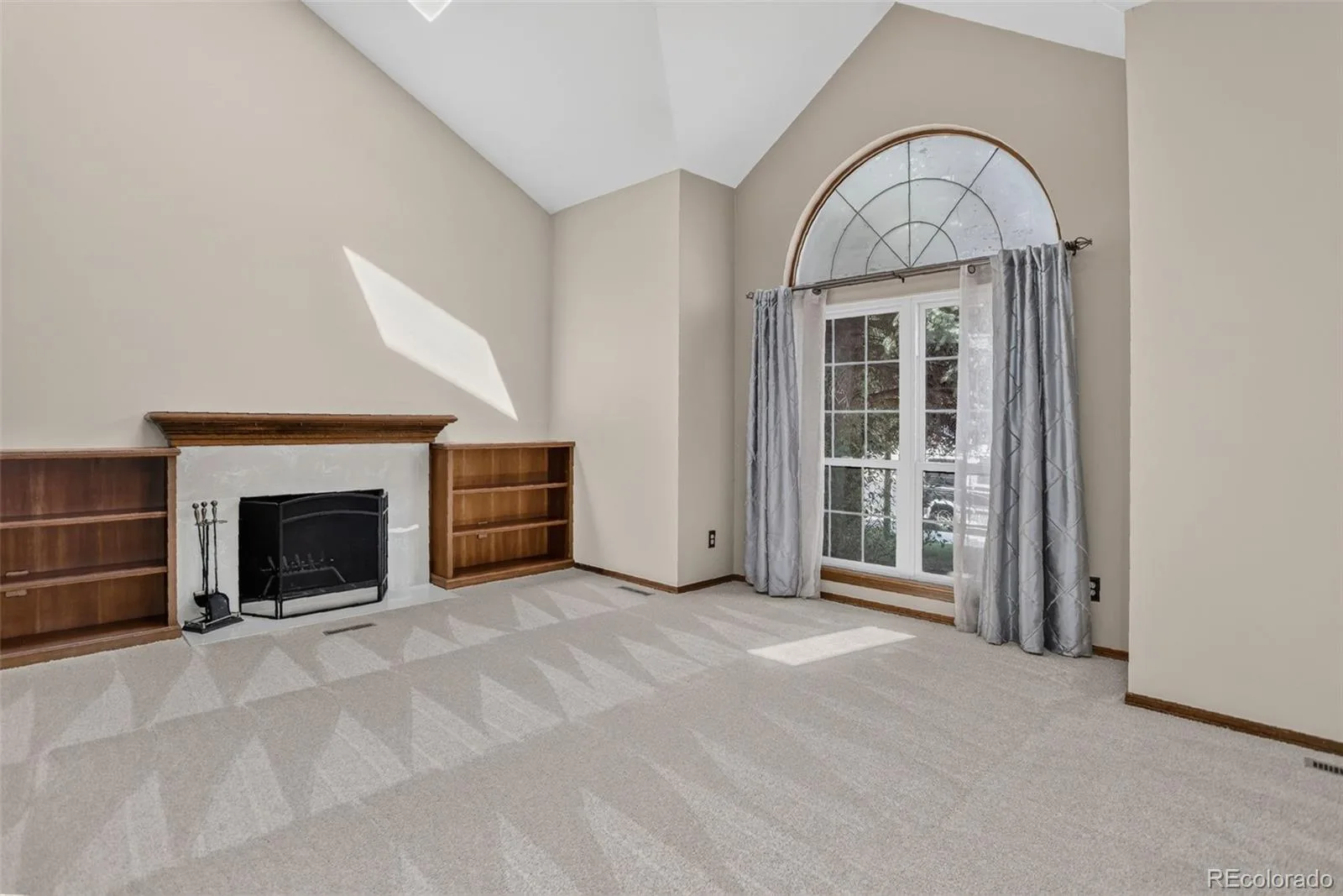 16544 E Dorado Avenue Centennial CO 80015 MLS #REC7329658 07092026155058 1600 6