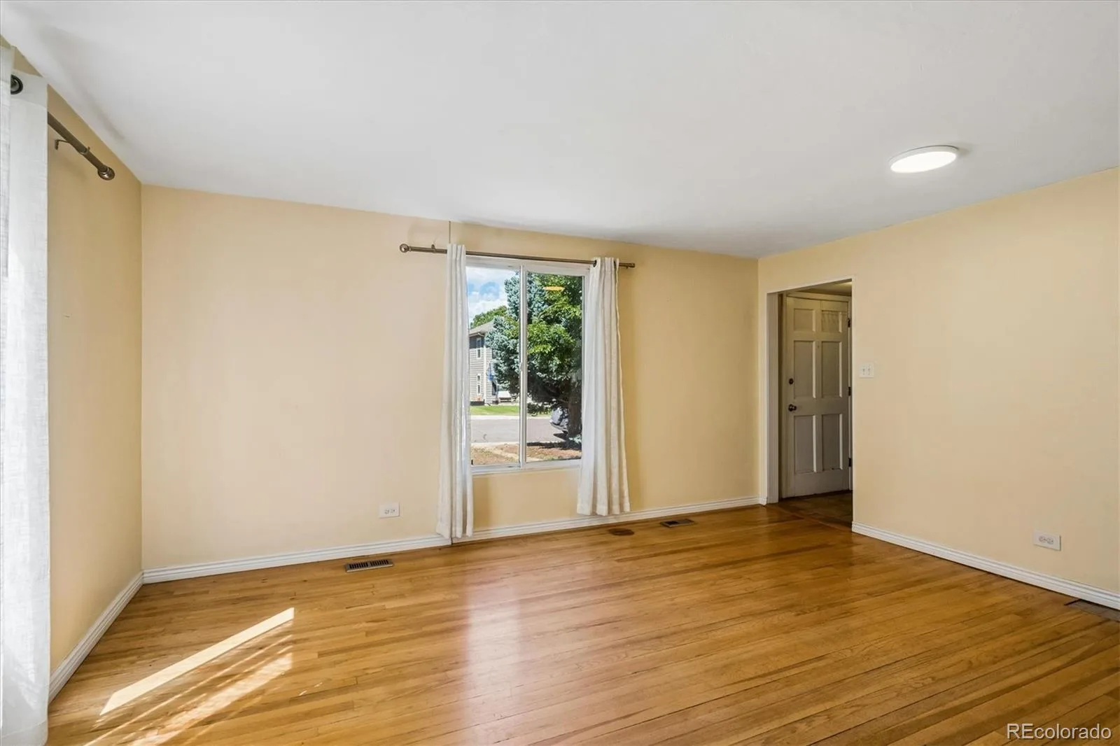 2642 S Vine Street Denver CO 80210 | MLS #REC7330150 08282026211846 1600 6