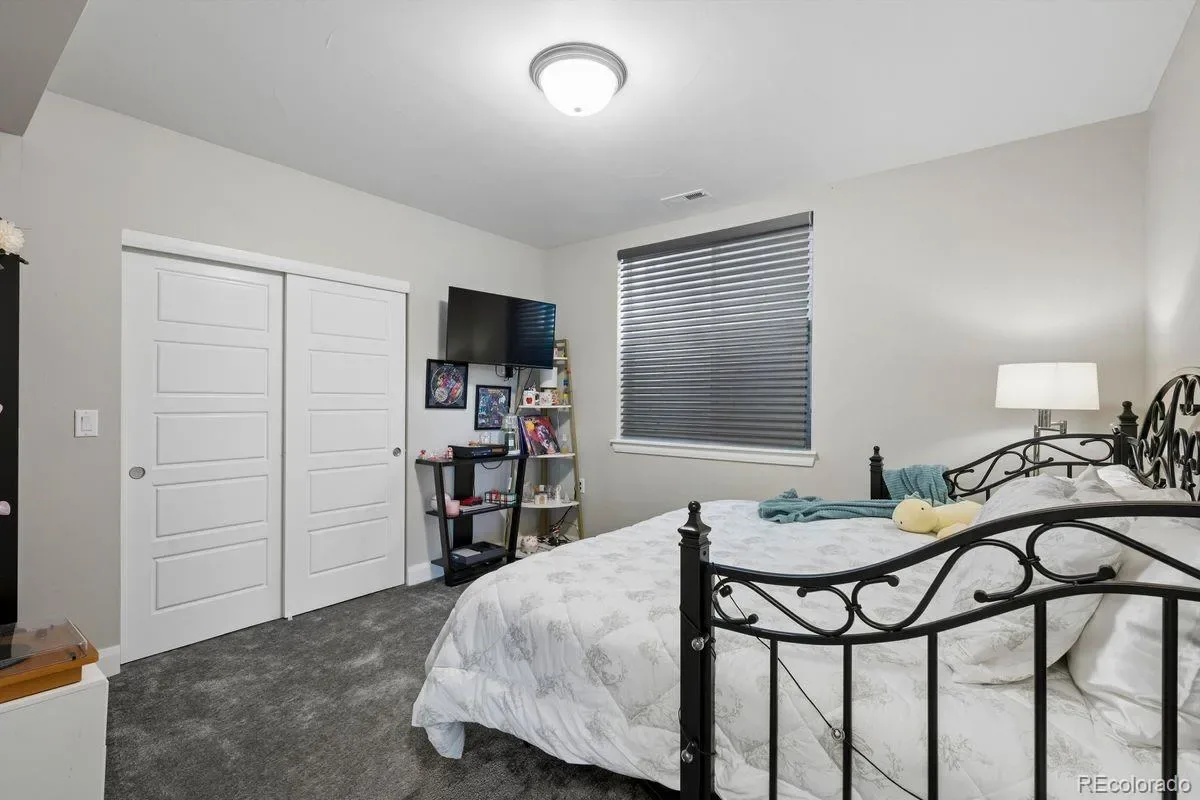 03112026184546 1200 35