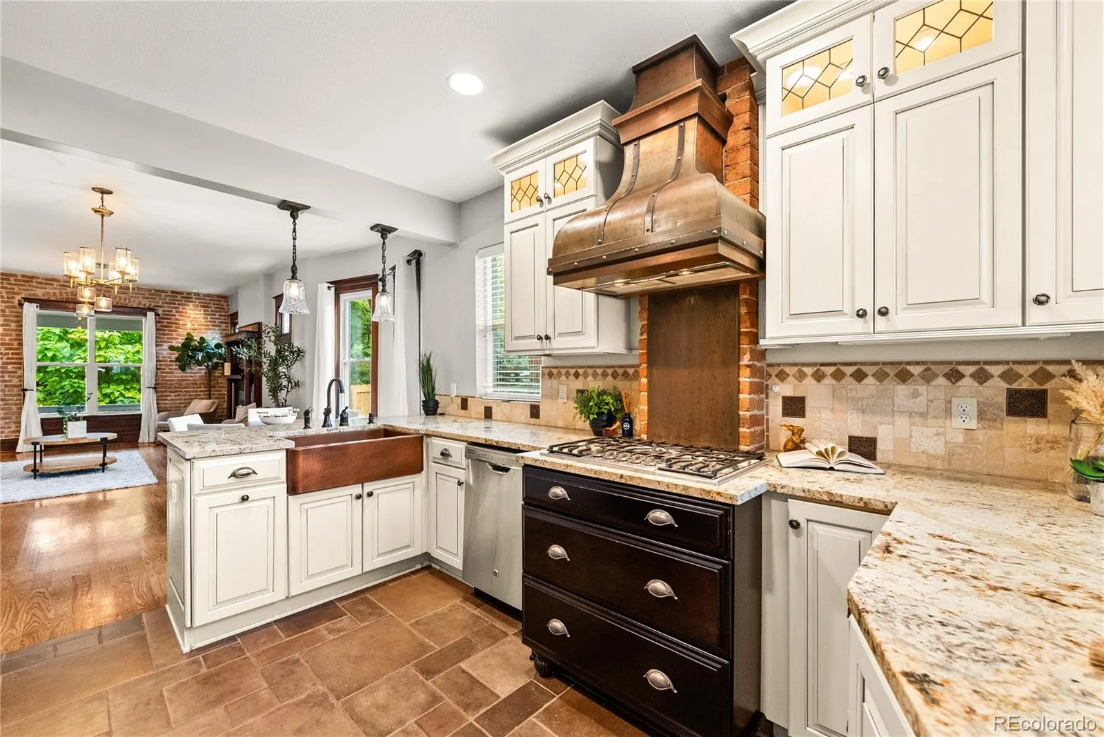 2909 Osceola Street Denver CO 80212 | MLS #REC7330372 10012026183329 1600 9