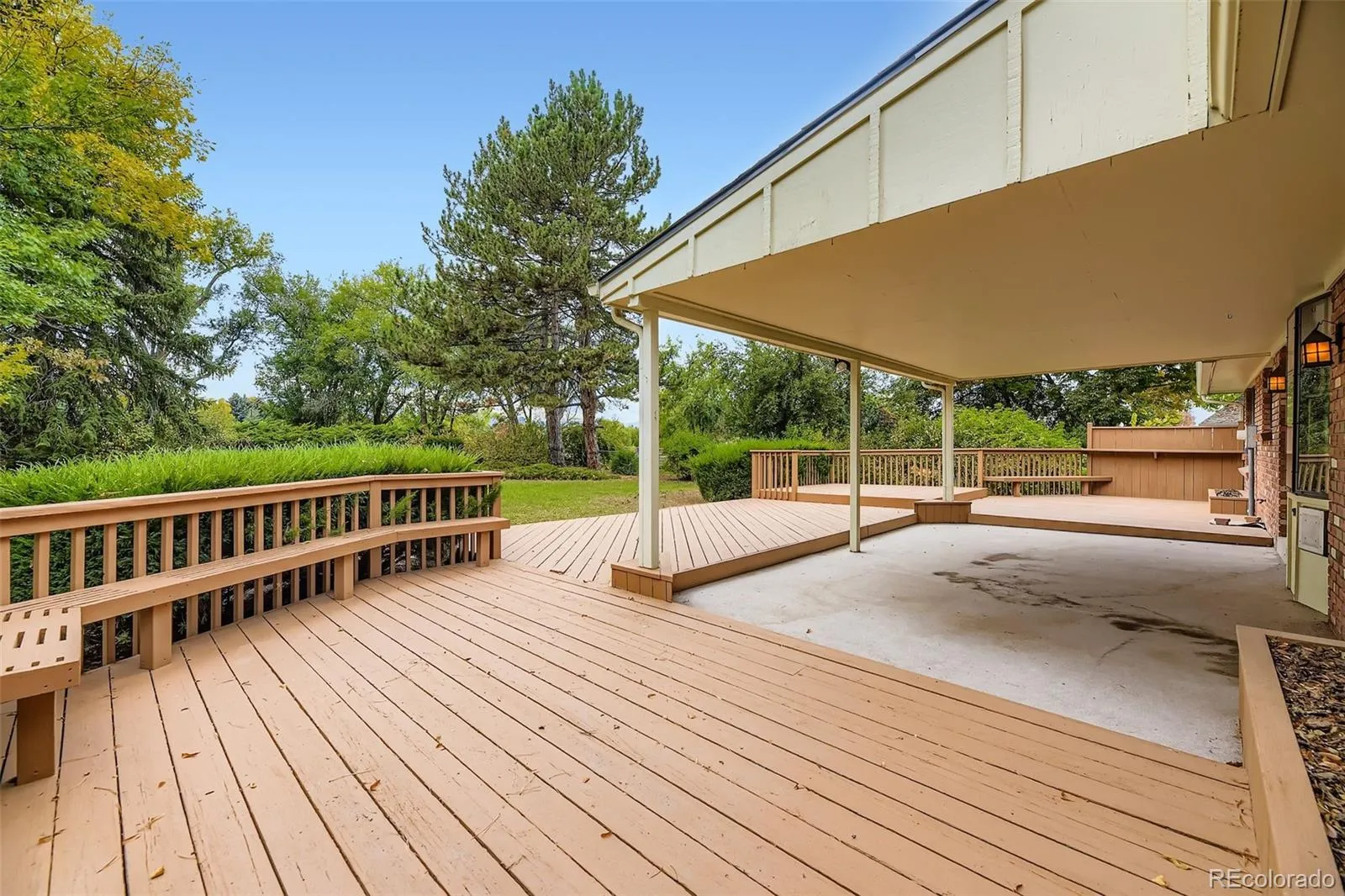 5980 W Milan Place Denver CO 80235 MLS #REC7332821 05252026153437 1600 22