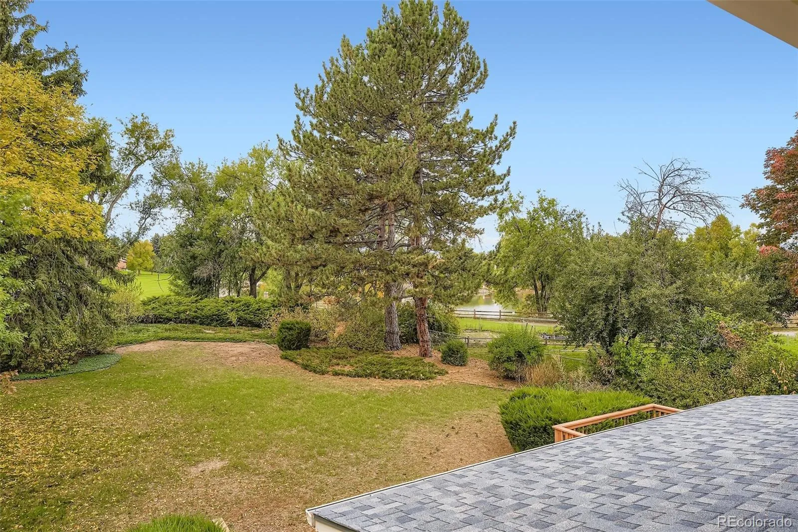 5980 W Milan Place Denver CO 80235 MLS #REC7332821 05252026153437 1600 27