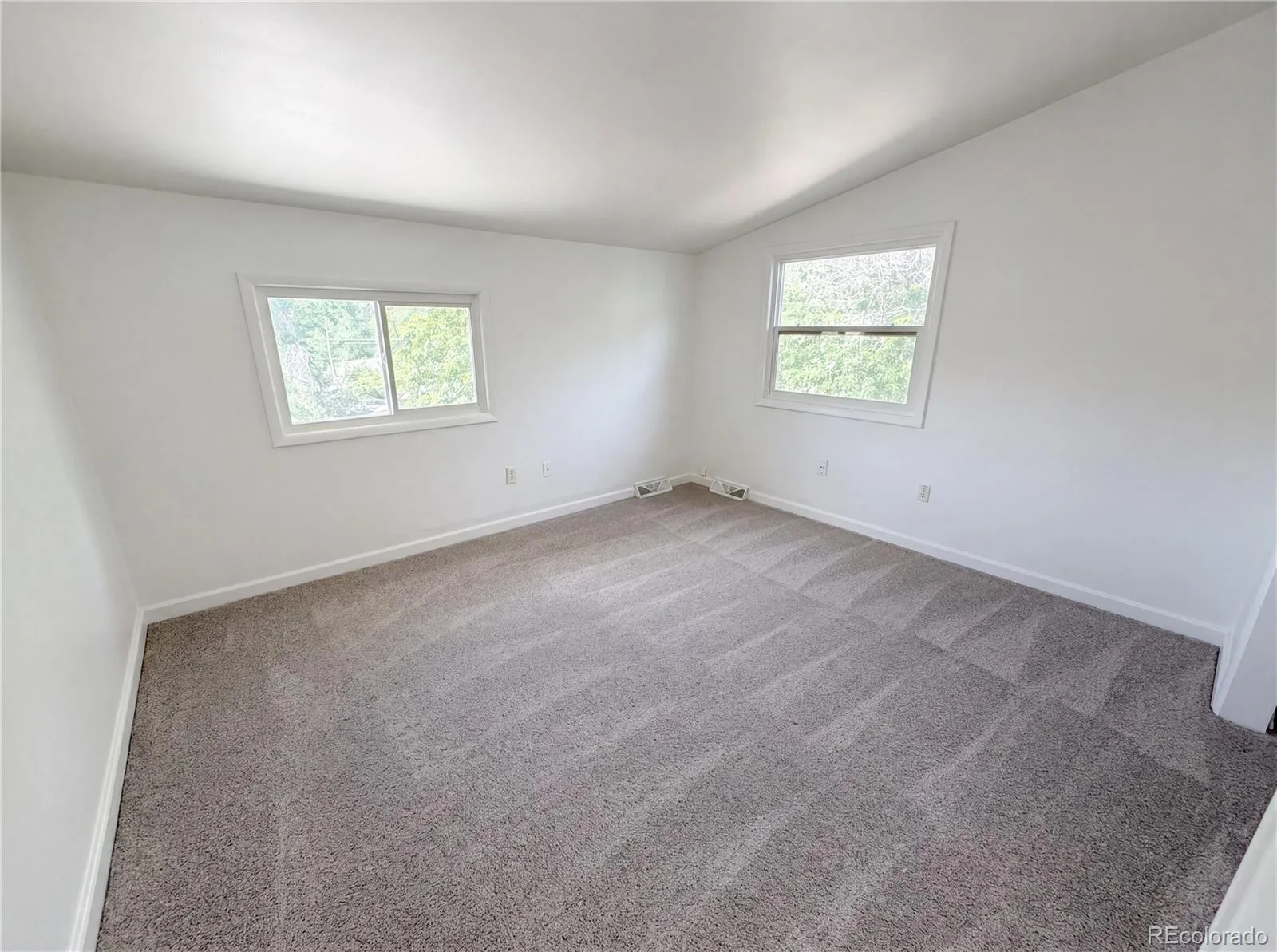 519 N Gilbert Street Castle Rock CO 80104 | MLS #REC7333948 06122026232251 1600 16