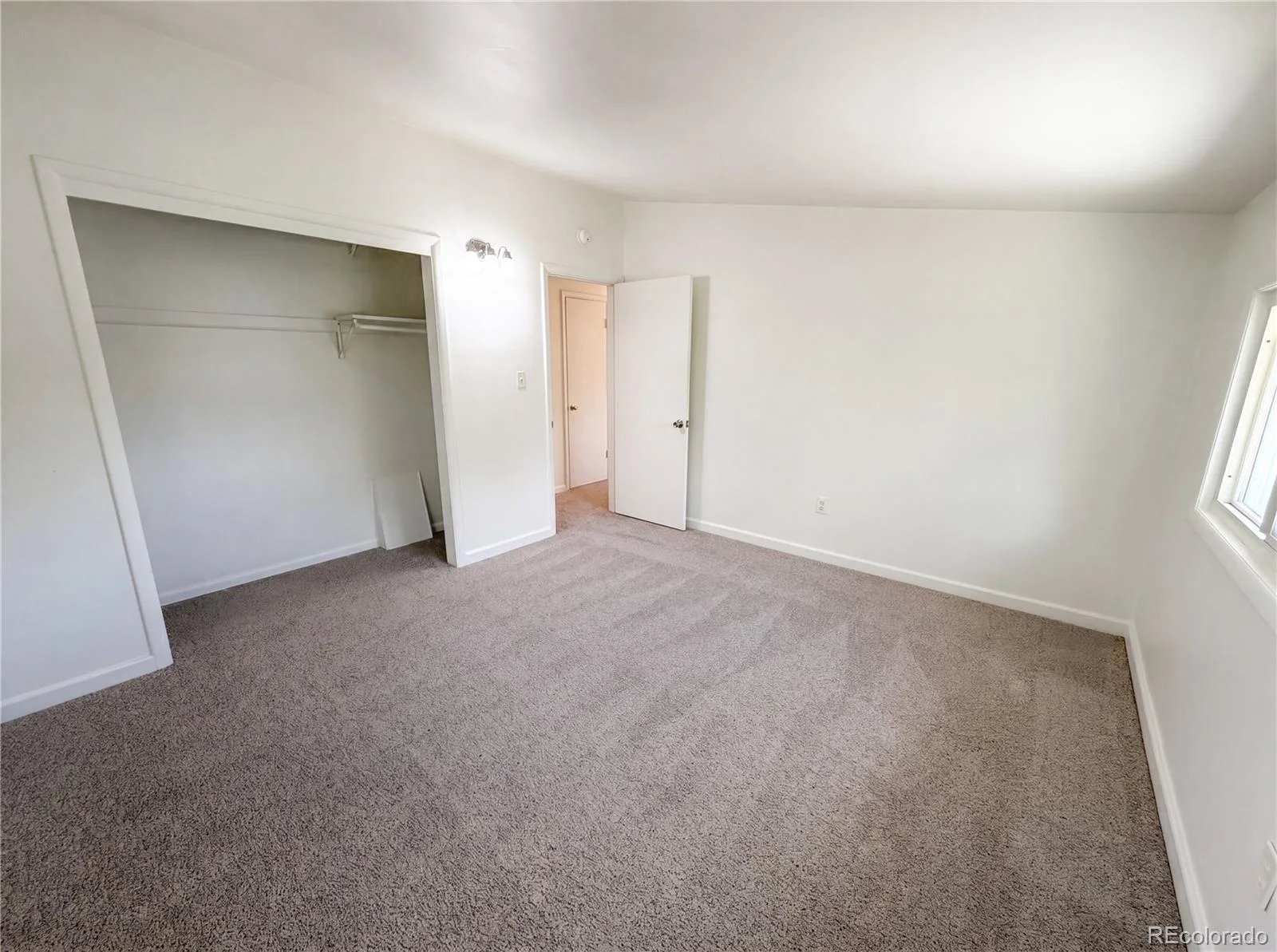519 N Gilbert Street Castle Rock CO 80104 | MLS #REC7333948 06122026232251 1600 17