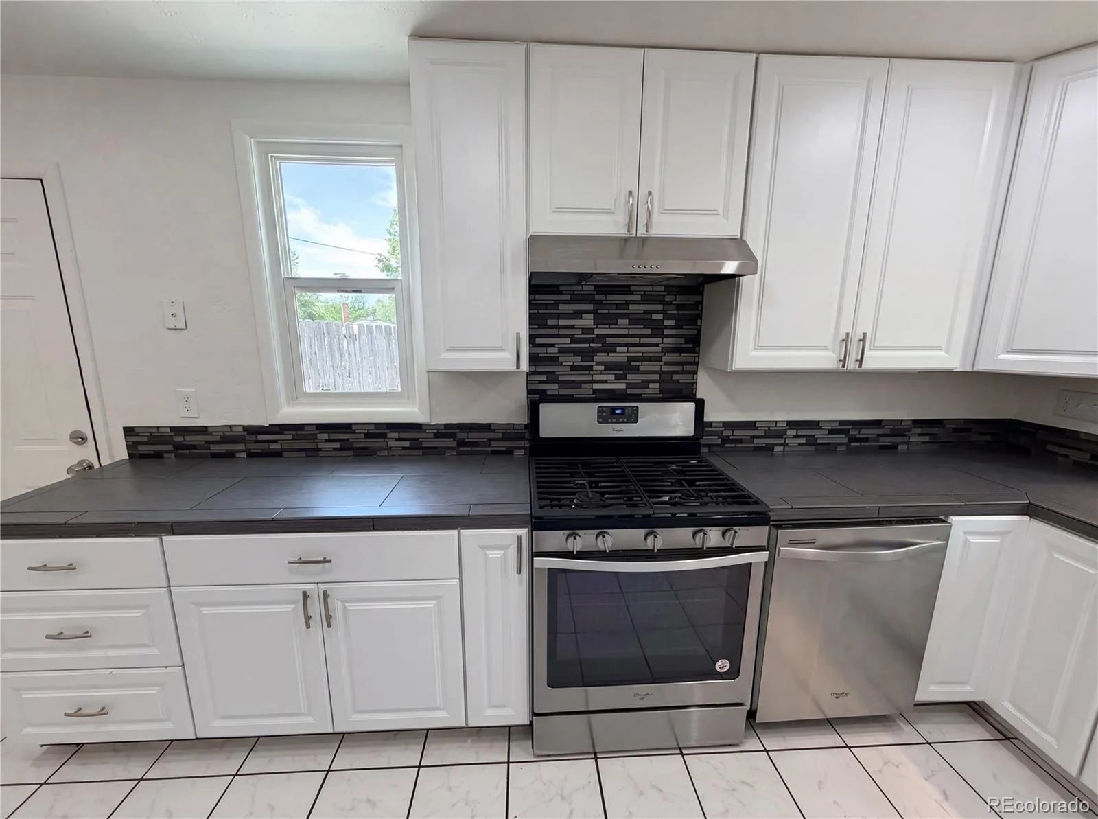519 N Gilbert Street Castle Rock CO 80104 | MLS #REC7333948 06122026232251 1600 6