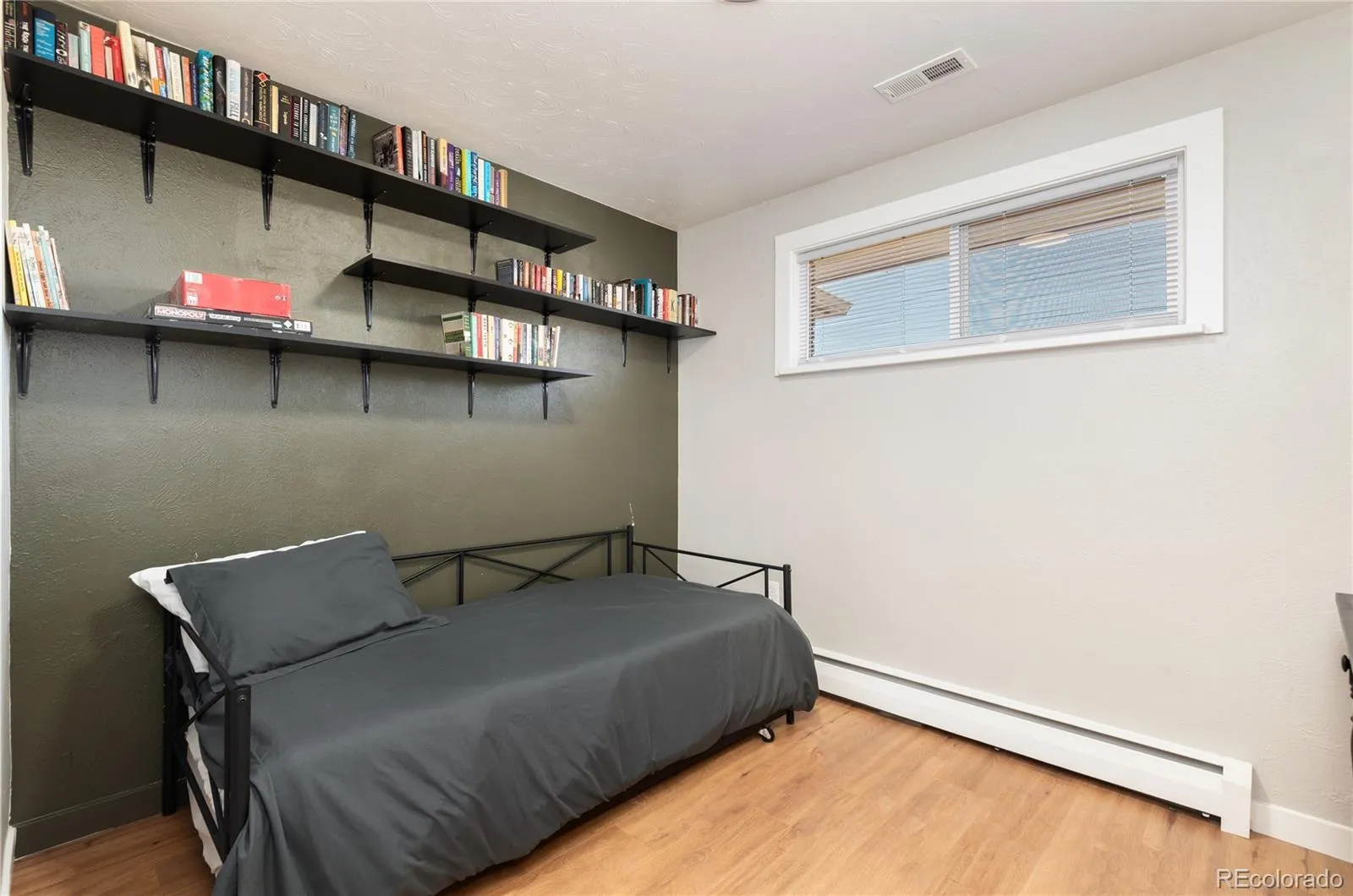 04182026191714 1600 21