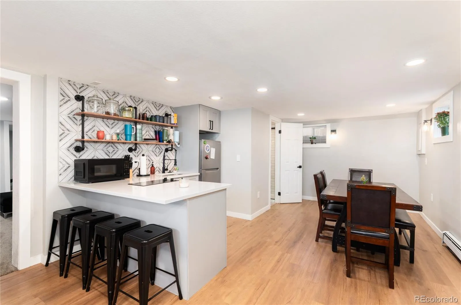 04182026191714 1600 24