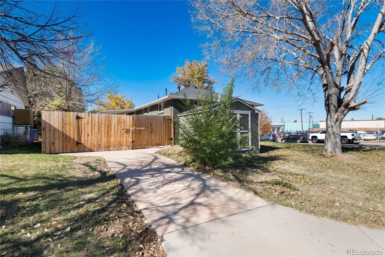 04182026191714 1600 34