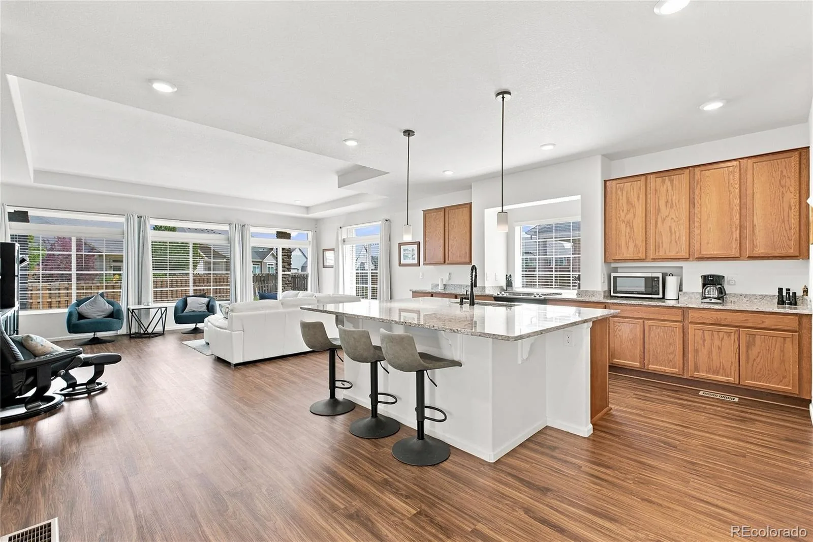 58 S Oak Hill Court Aurora CO 80018 | MLS #REC7334665 08092026172549 1600 1