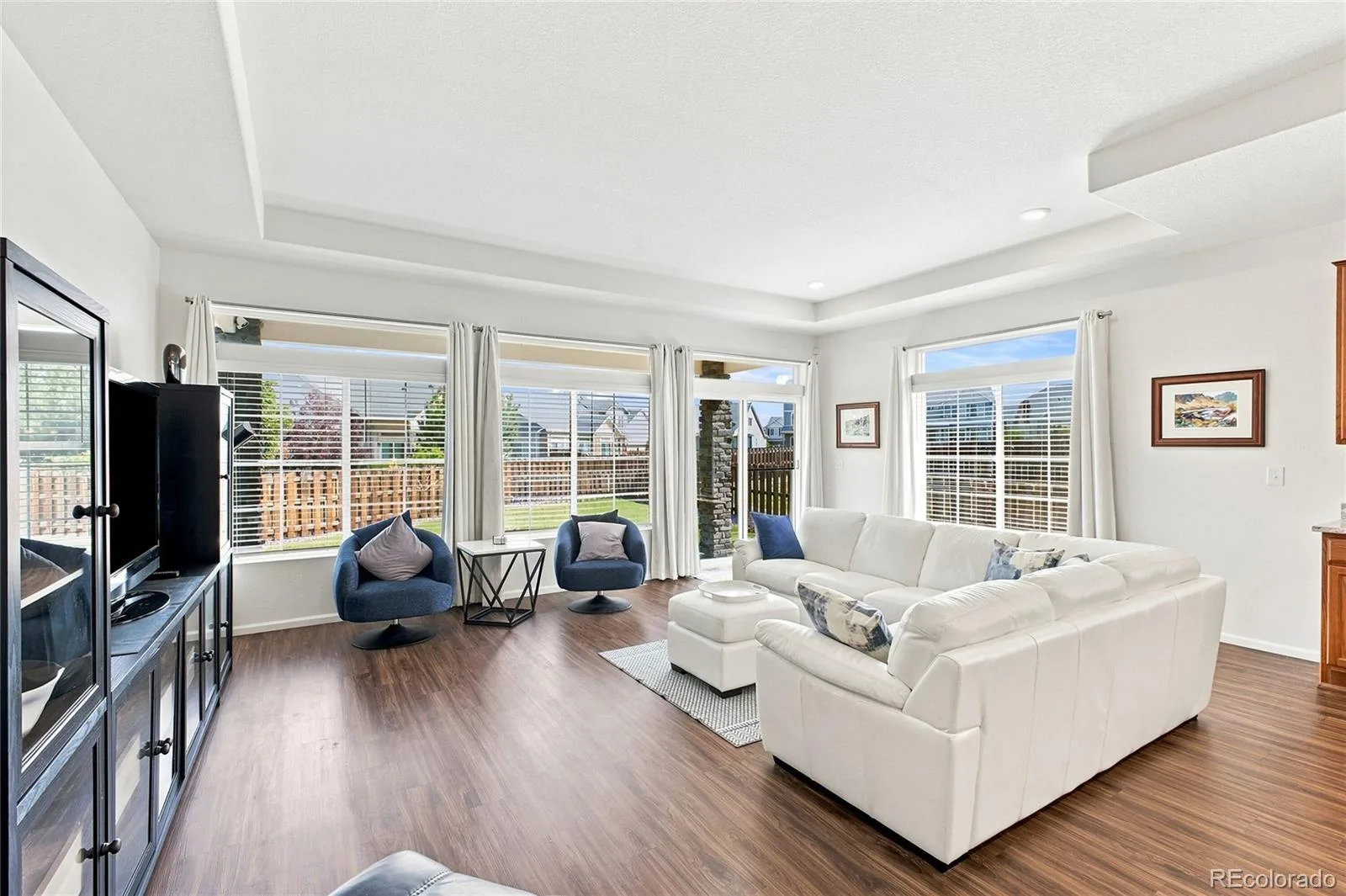 58 S Oak Hill Court Aurora CO 80018 | MLS #REC7334665 08092026172549 1600 11