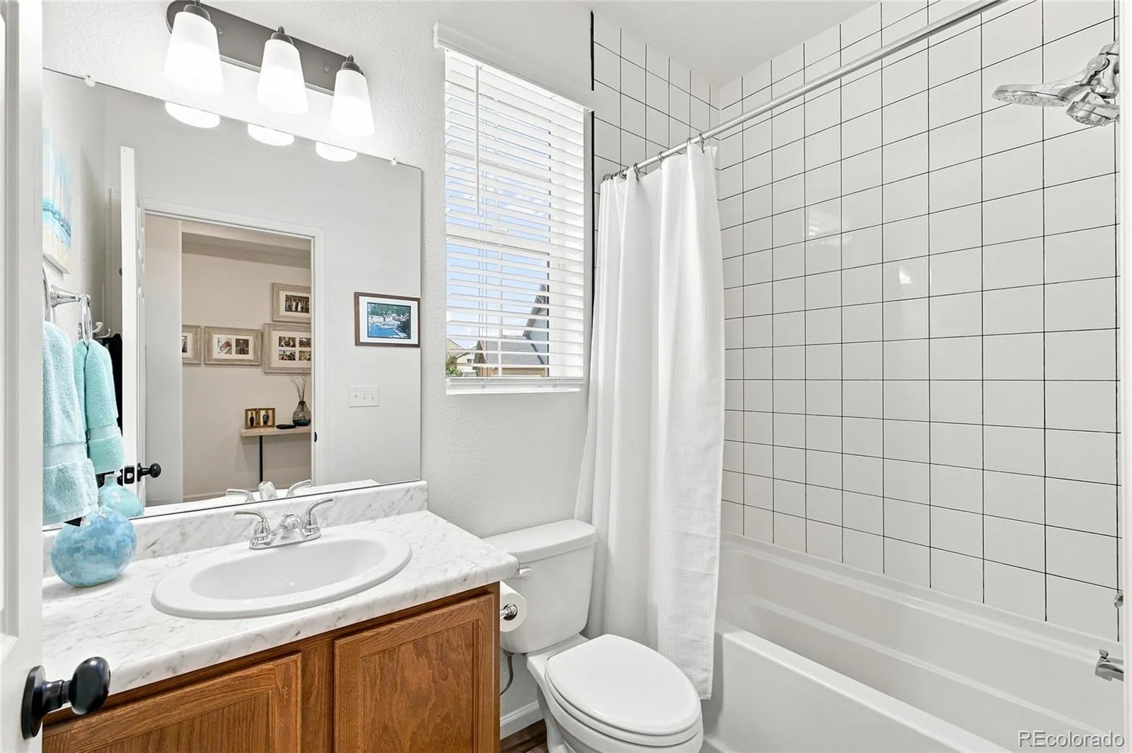 58 S Oak Hill Court Aurora CO 80018 | MLS #REC7334665 08092026172549 1600 27