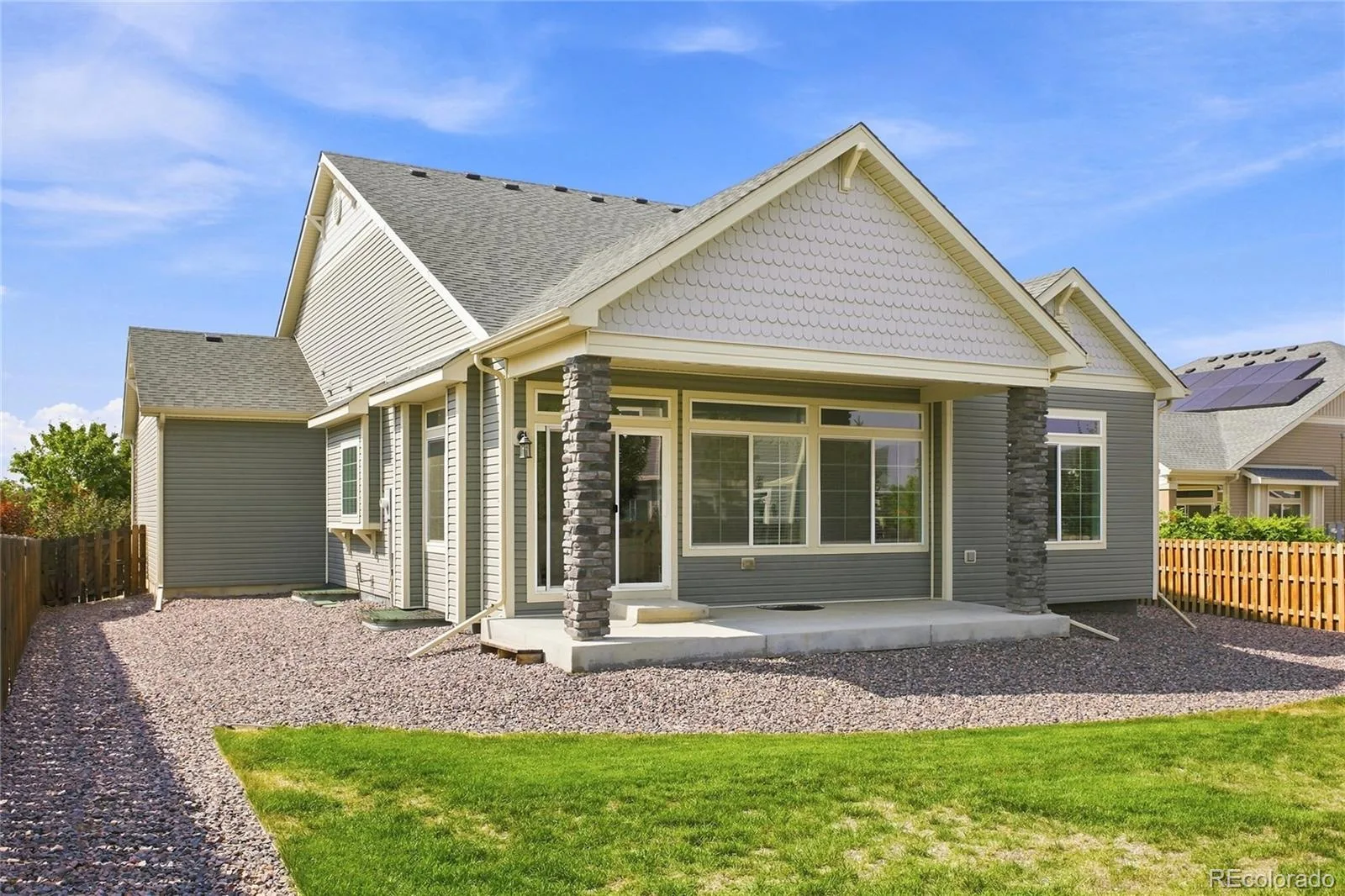 58 S Oak Hill Court Aurora CO 80018 | MLS #REC7334665 08092026172549 1600 40