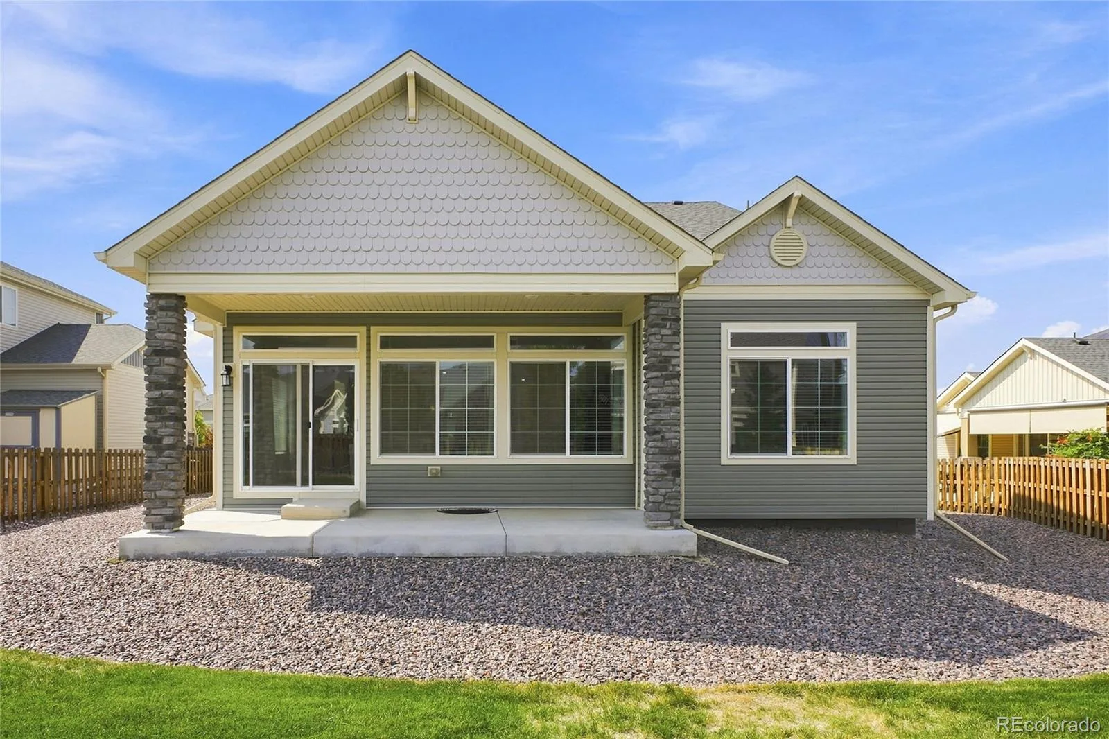 58 S Oak Hill Court Aurora CO 80018 | MLS #REC7334665 08092026172549 1600 42