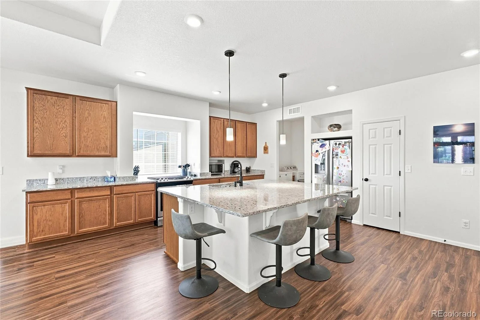 58 S Oak Hill Court Aurora CO 80018 | MLS #REC7334665 08092026172549 1600 5