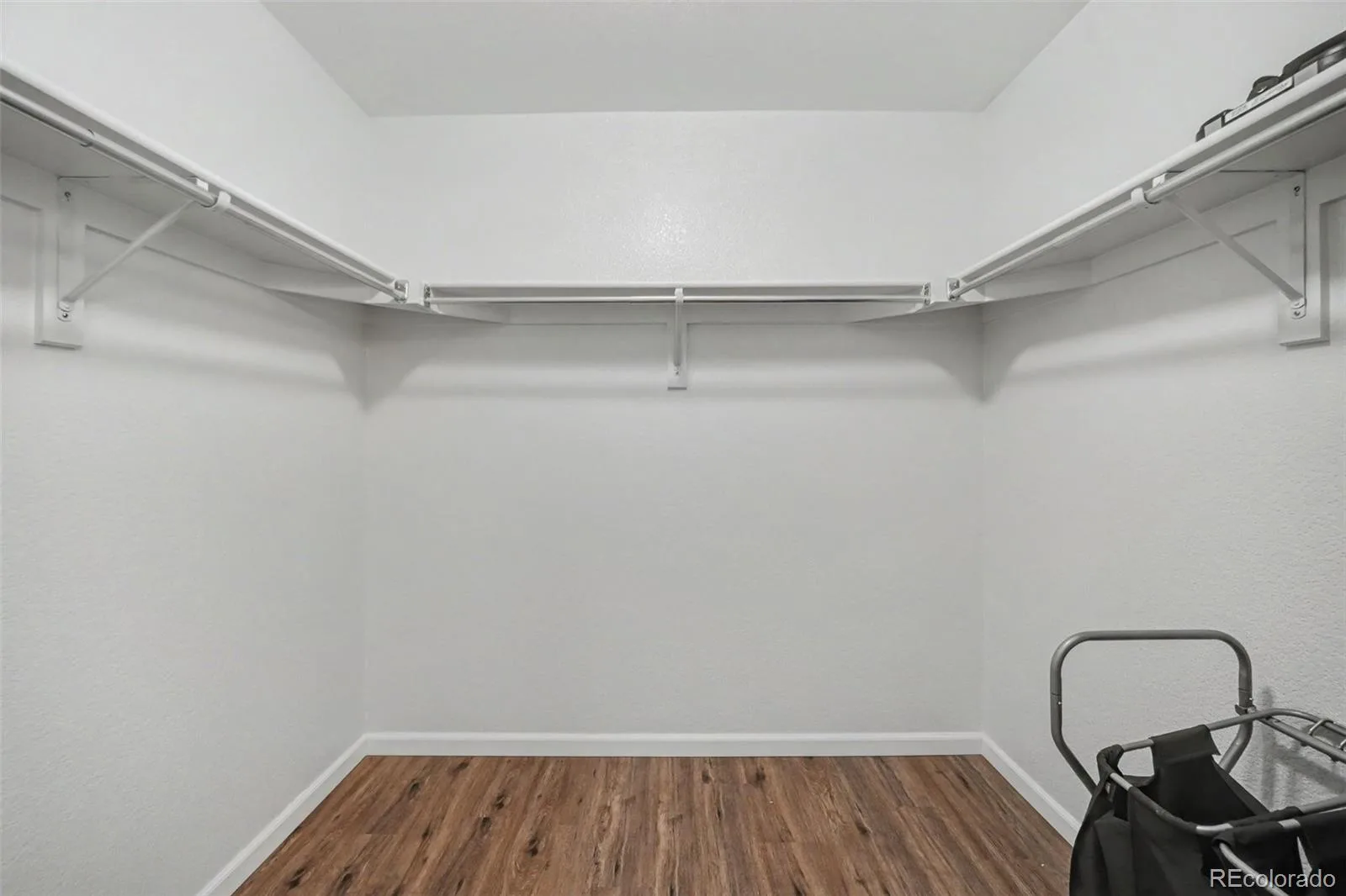 1668 S Dayton Street Aurora CO 80247 | MLS #REC7334847 10092026012153 1600 15