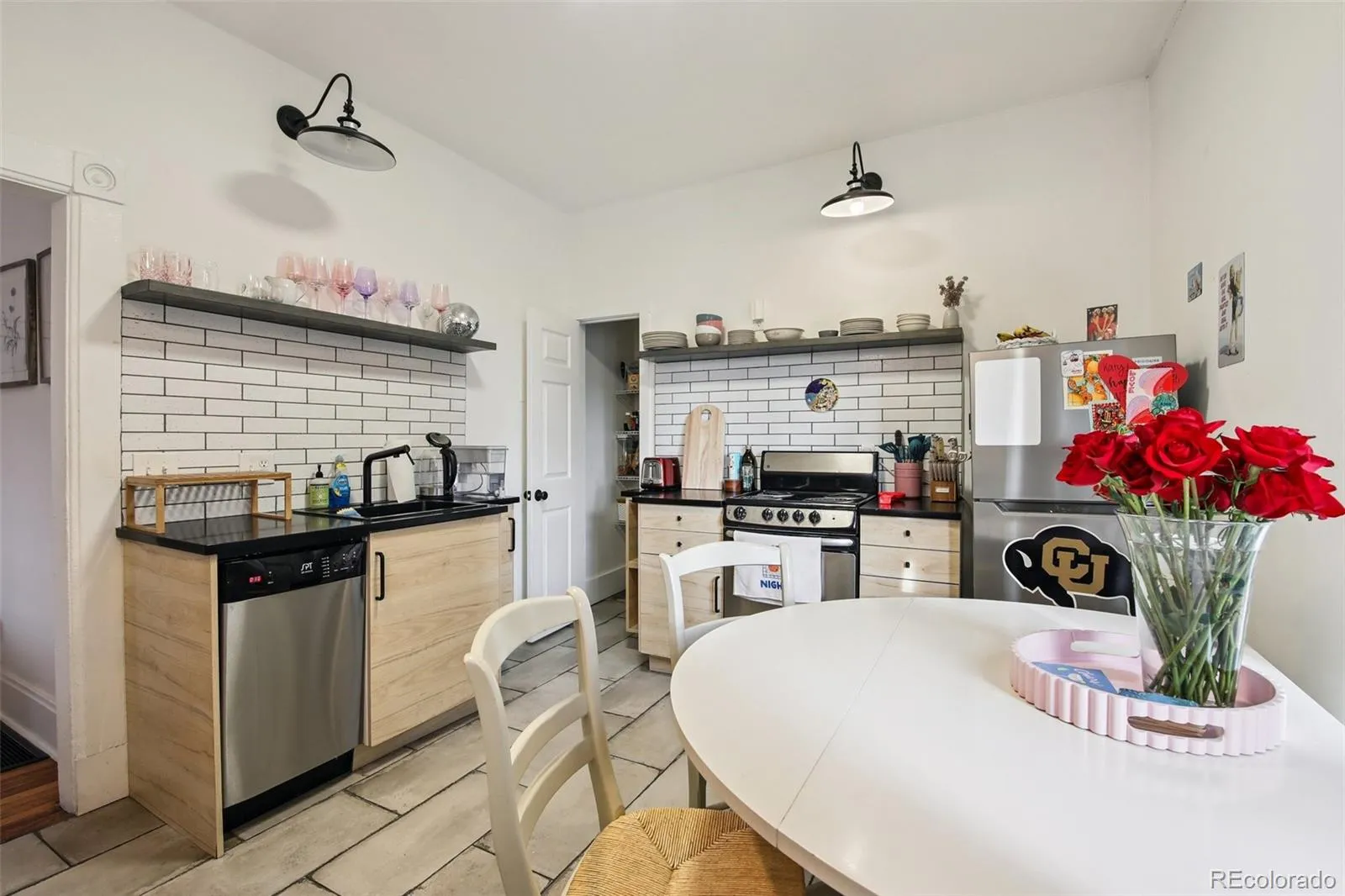 2118 W 28th Avenue Denver CO 80211 | MLS #REC7334928 05052026042156 1600 3