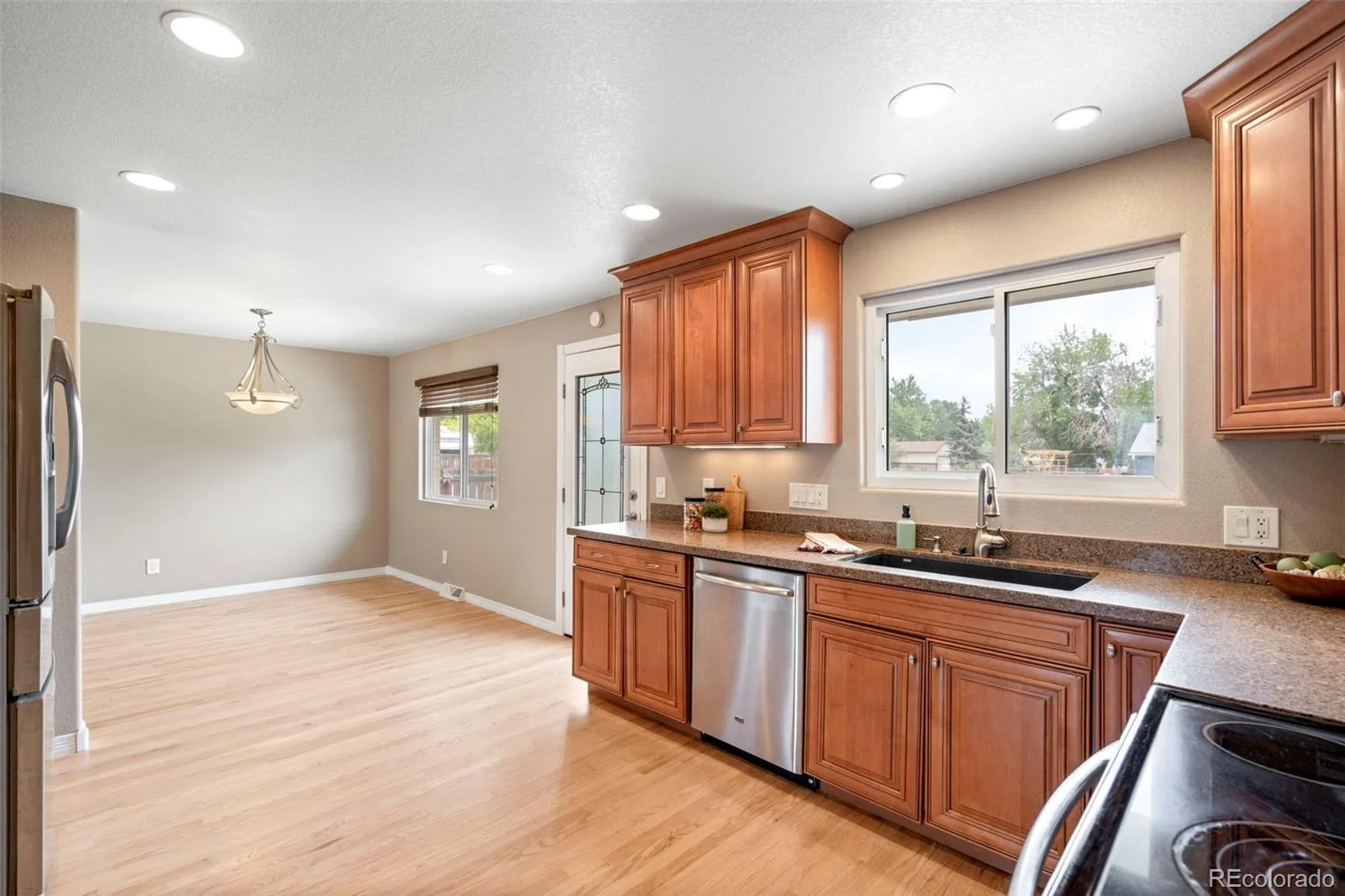 8330 Chase Drive Arvada CO 80003 | MLS #REC7334944 08132026204640 1600 11