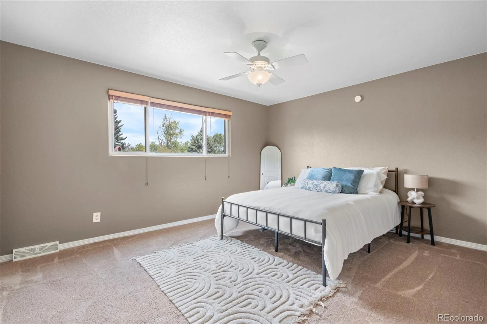 8330 Chase Drive Arvada CO 80003 | MLS #REC7334944 08132026204640 1600 13