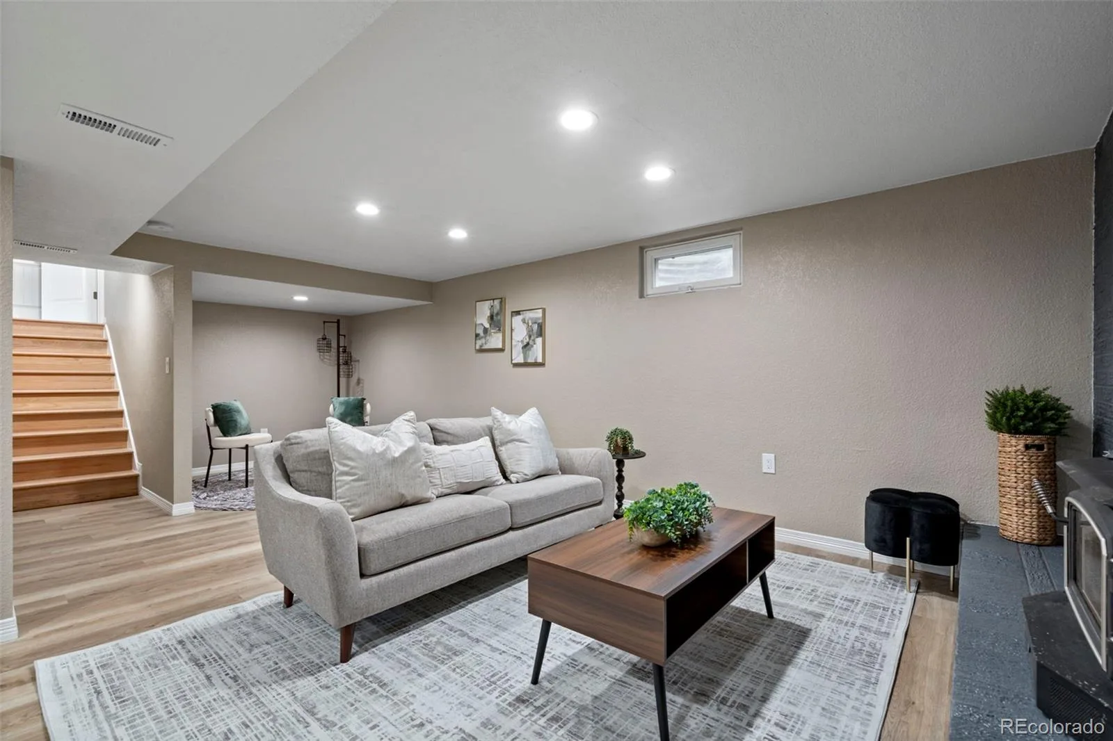 8330 Chase Drive Arvada CO 80003 | MLS #REC7334944 08132026204640 1600 24