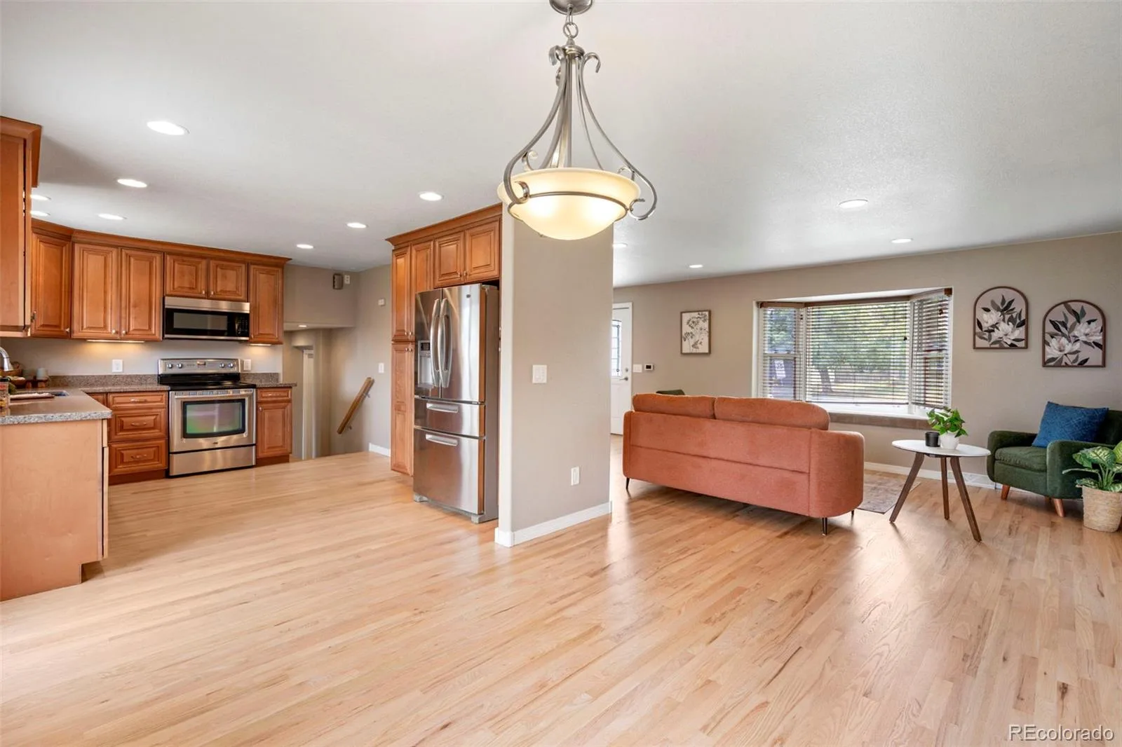 8330 Chase Drive Arvada CO 80003 | MLS #REC7334944 08132026204640 1600 6