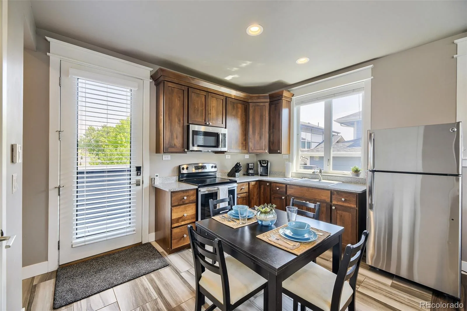 3275 S Logan Street Englewood CO 80113 | MLS #REC7335767 08292026005924 1600 31