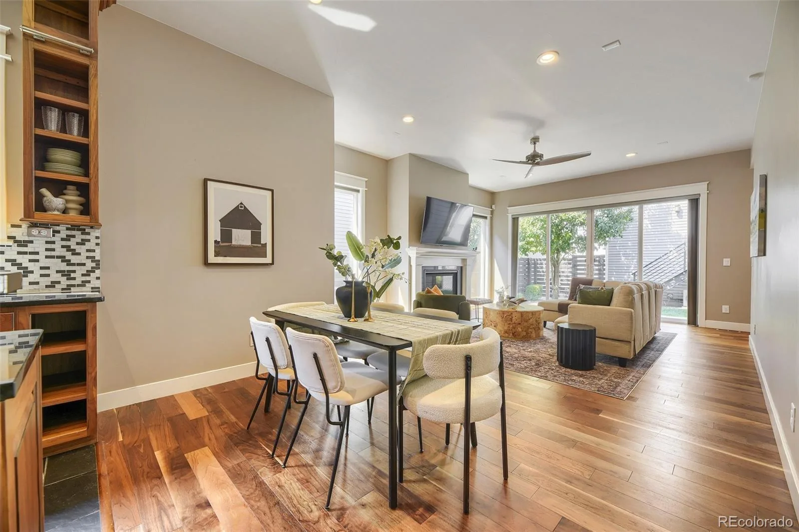 3275 S Logan Street Englewood CO 80113 | MLS #REC7335767 08292026005924 1600 8