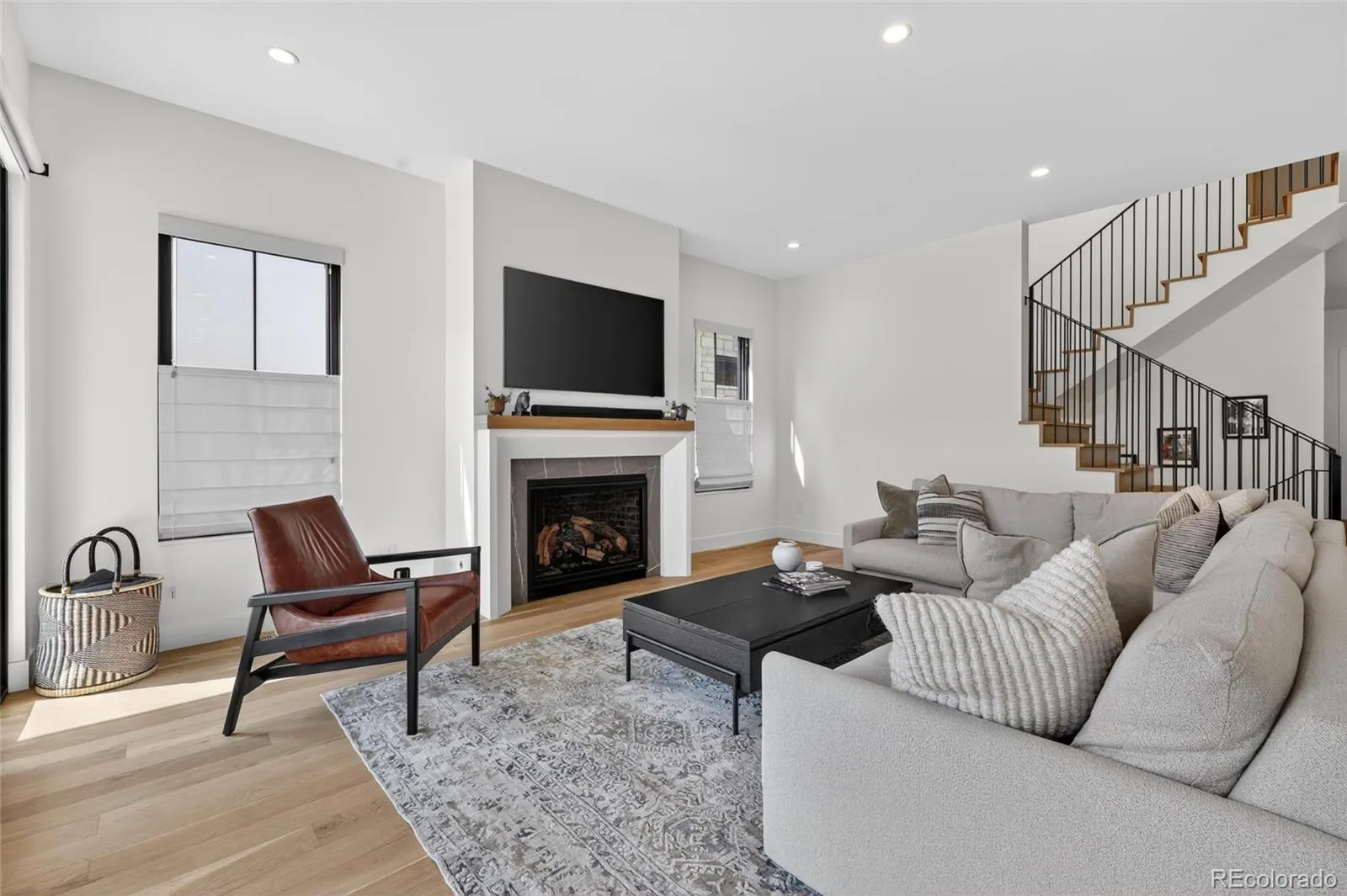 1740 S Ogden Street Denver CO 80210 MLS #REC7338460 05152026200719 1600 20