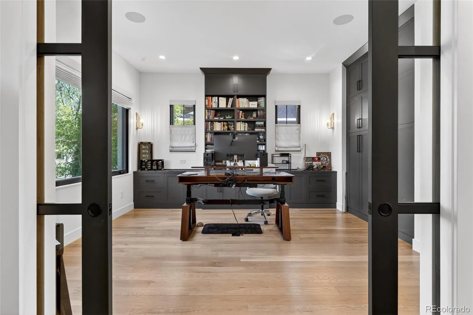 1740 S Ogden Street Denver CO 80210 MLS #REC7338460 05152026200719 1600 7