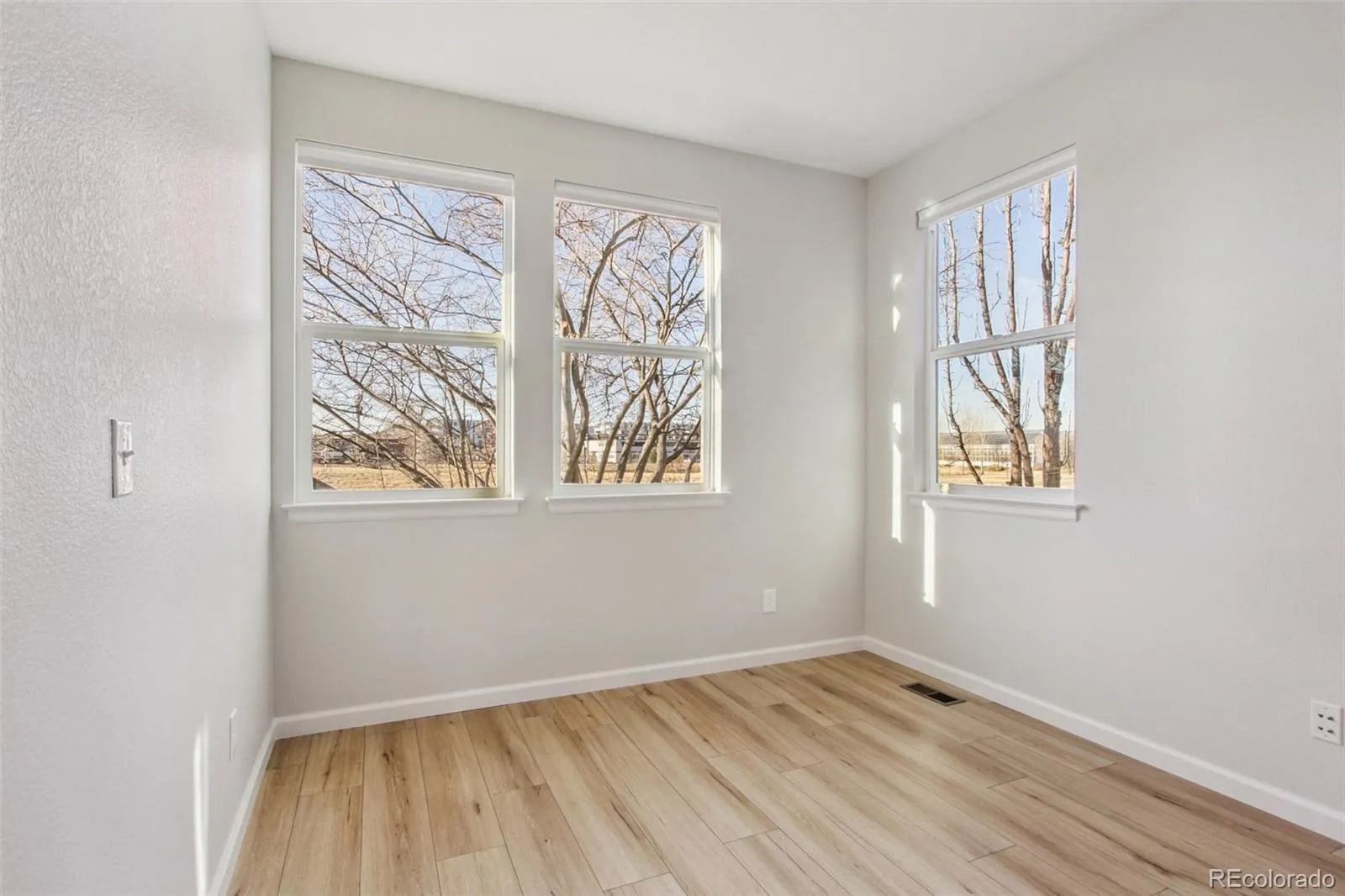 04162026160557 1600 16