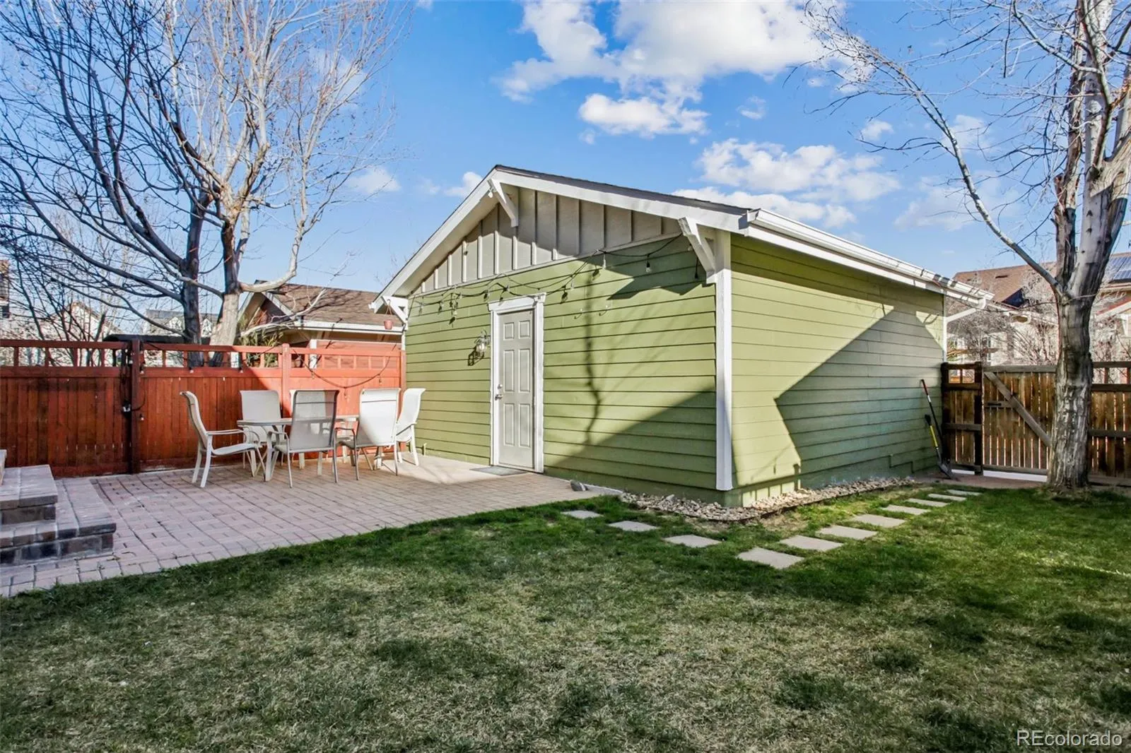 04162026160557 1600 33