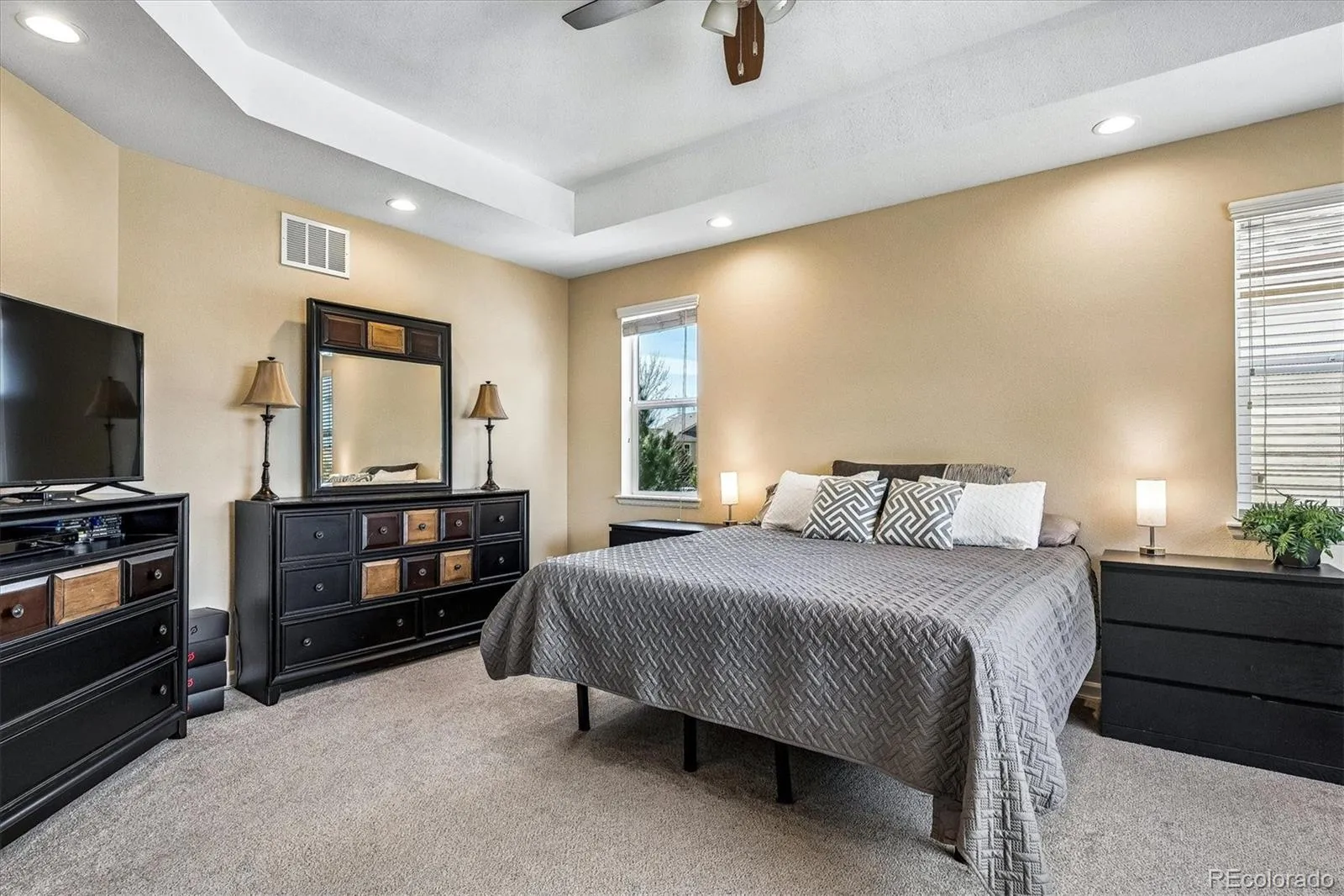 24377 E Davies Place Aurora CO 80016 MLS #REC7338762 04292026215622 1600 14