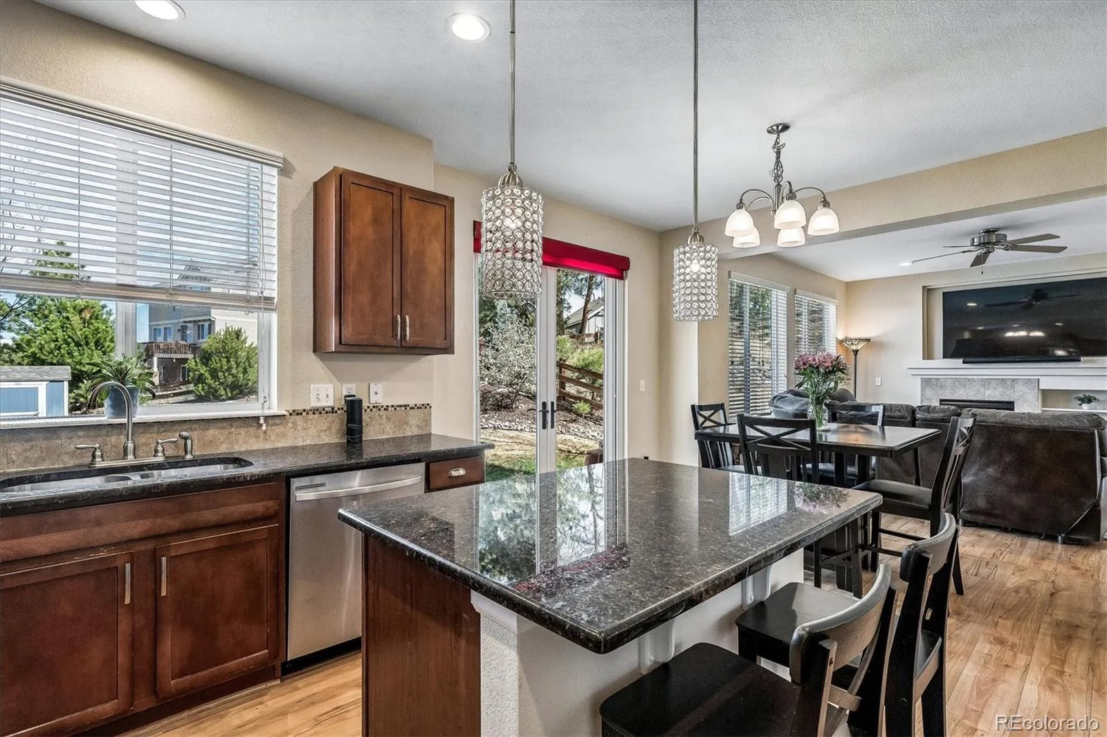 24377 E Davies Place Aurora CO 80016 MLS #REC7338762 04292026215622 1600 8
