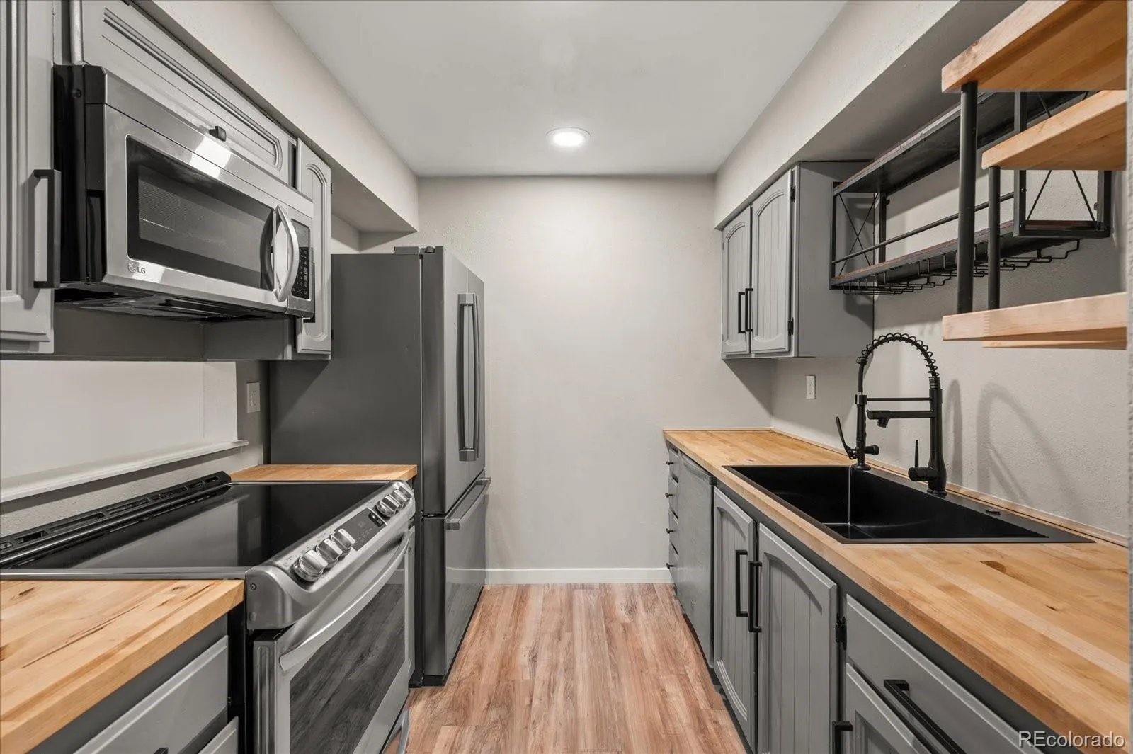 14438 E 1st Drive #c11 Aurora CO 80011 MLS #REC7339149 04252026160414 1600 0