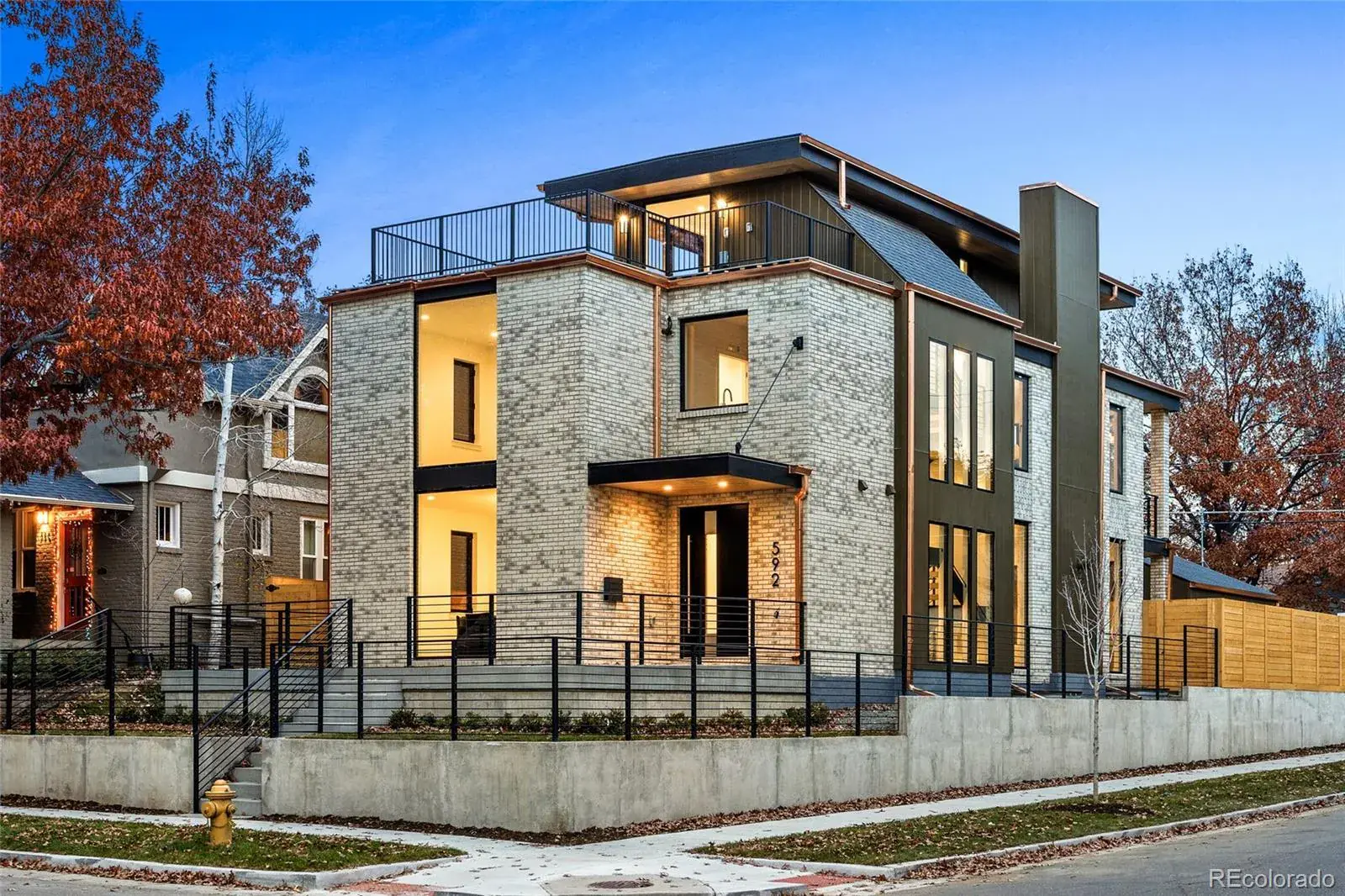 11142025150417 1600 0