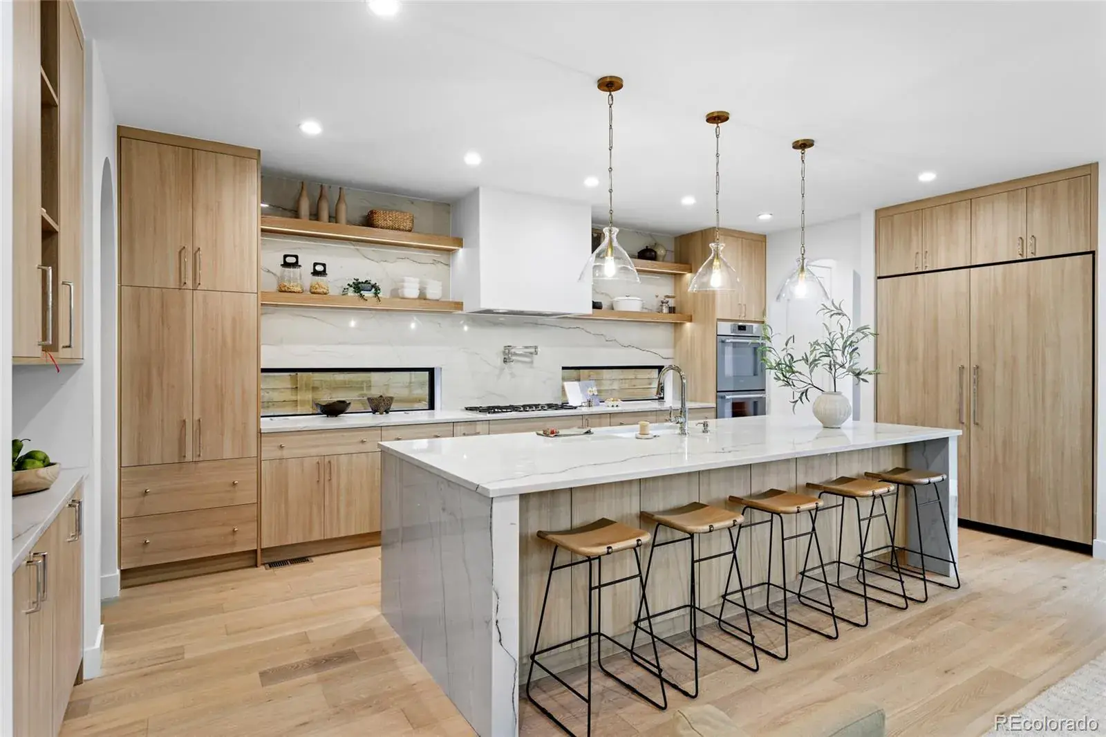 11142025150417 1600 11