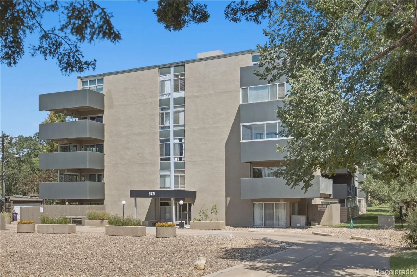 675 S University Boulevard #301 Denver CO 80209 | MLS #REC7341337 09252026212450 1600 27