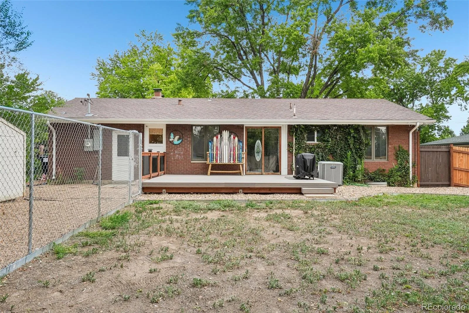 8283 Depew Way Arvada CO 80003 MLS #REC7341546 07022026023223 1600 32