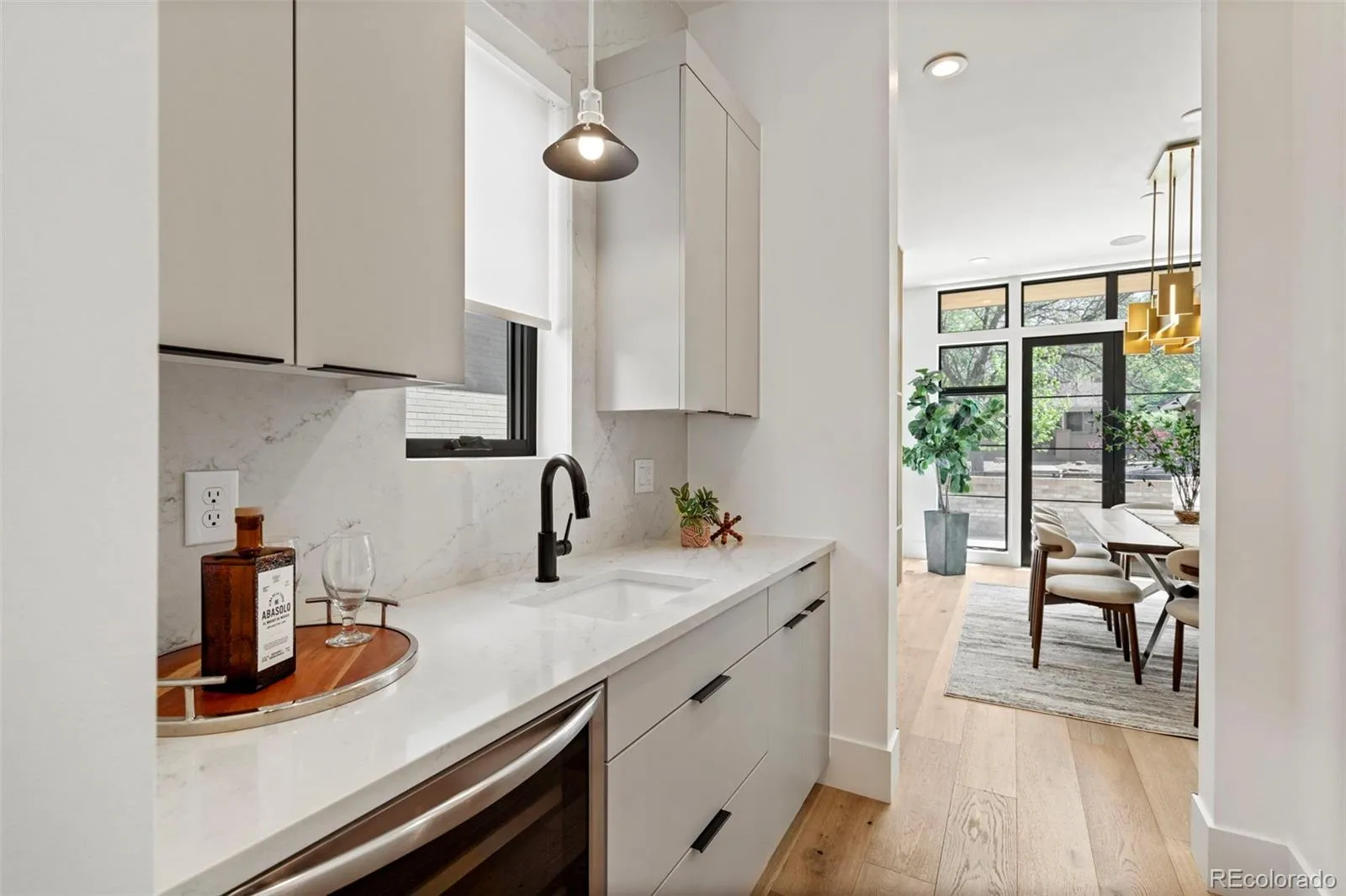 959 S Vine Street Denver CO 80209 MLS #REC7342061 05082026155129 1600 13