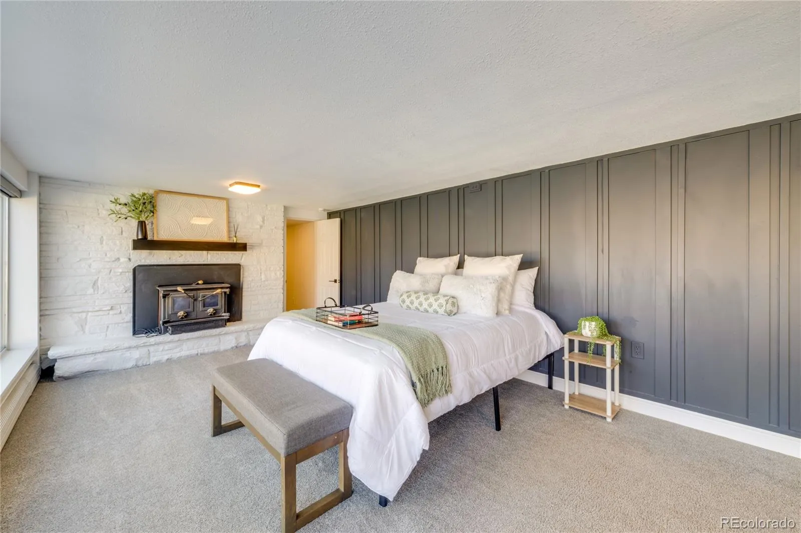 04172026162407 1600 12