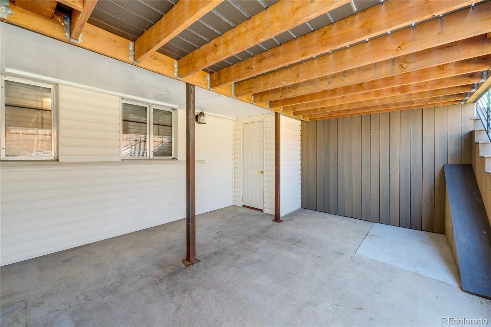 04172026162407 1600 24