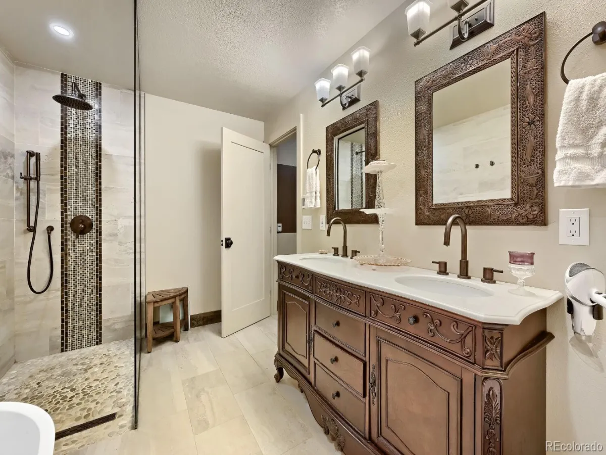 30591 Sun Creek Drive #13E Evergreen CO 80439 | MLS #REC7342519 05022026201026 1200 25
