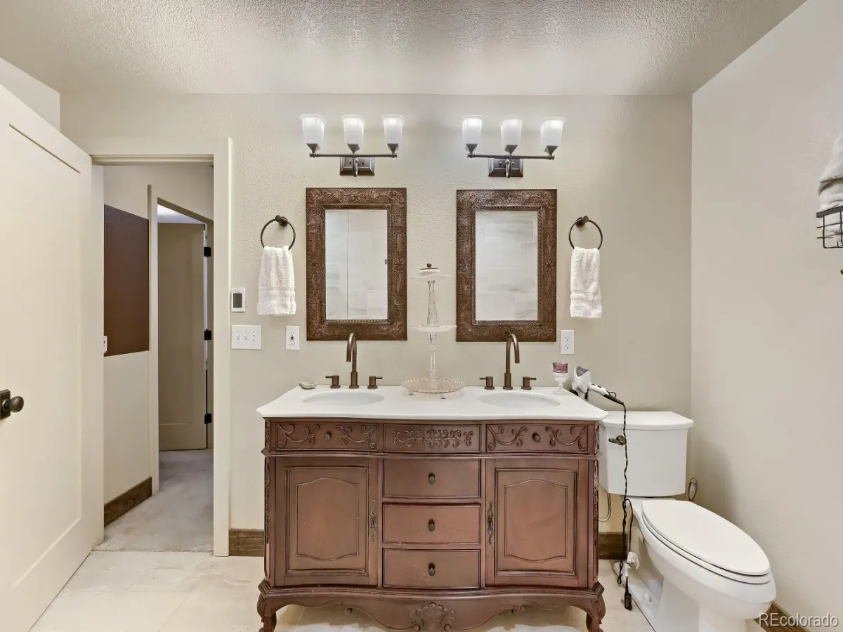 30591 Sun Creek Drive #13E Evergreen CO 80439 | MLS #REC7342519 05022026201026 1200 26